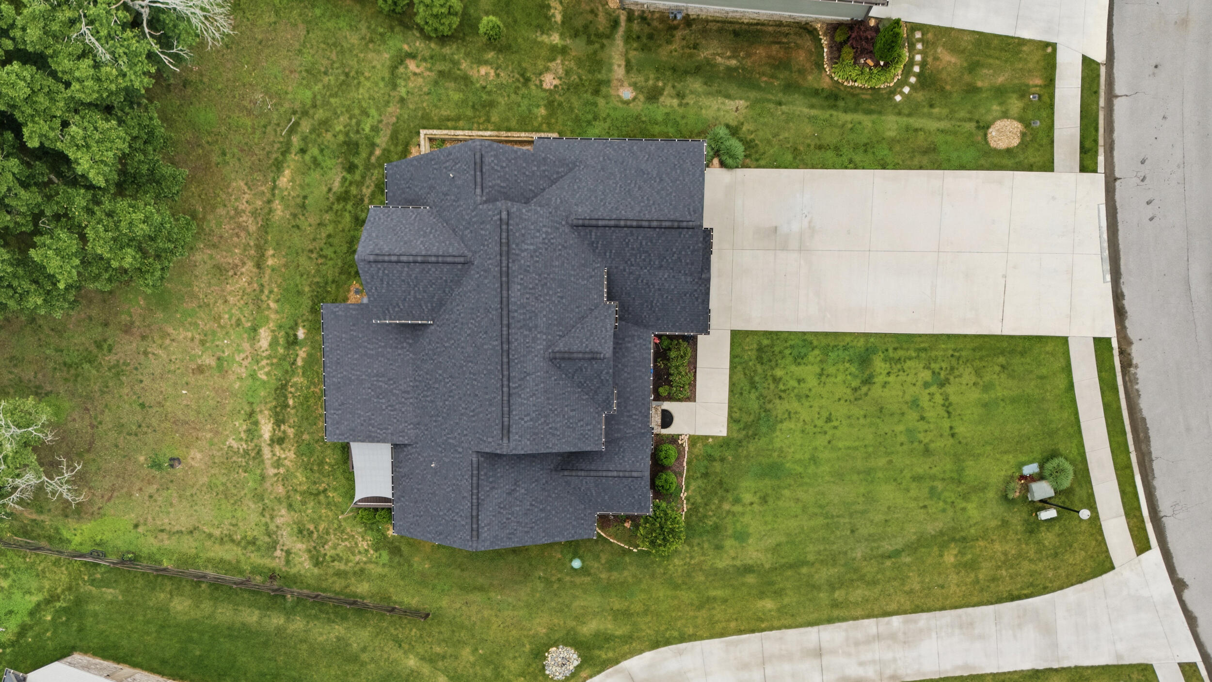 8645 Woodbury Acre Court