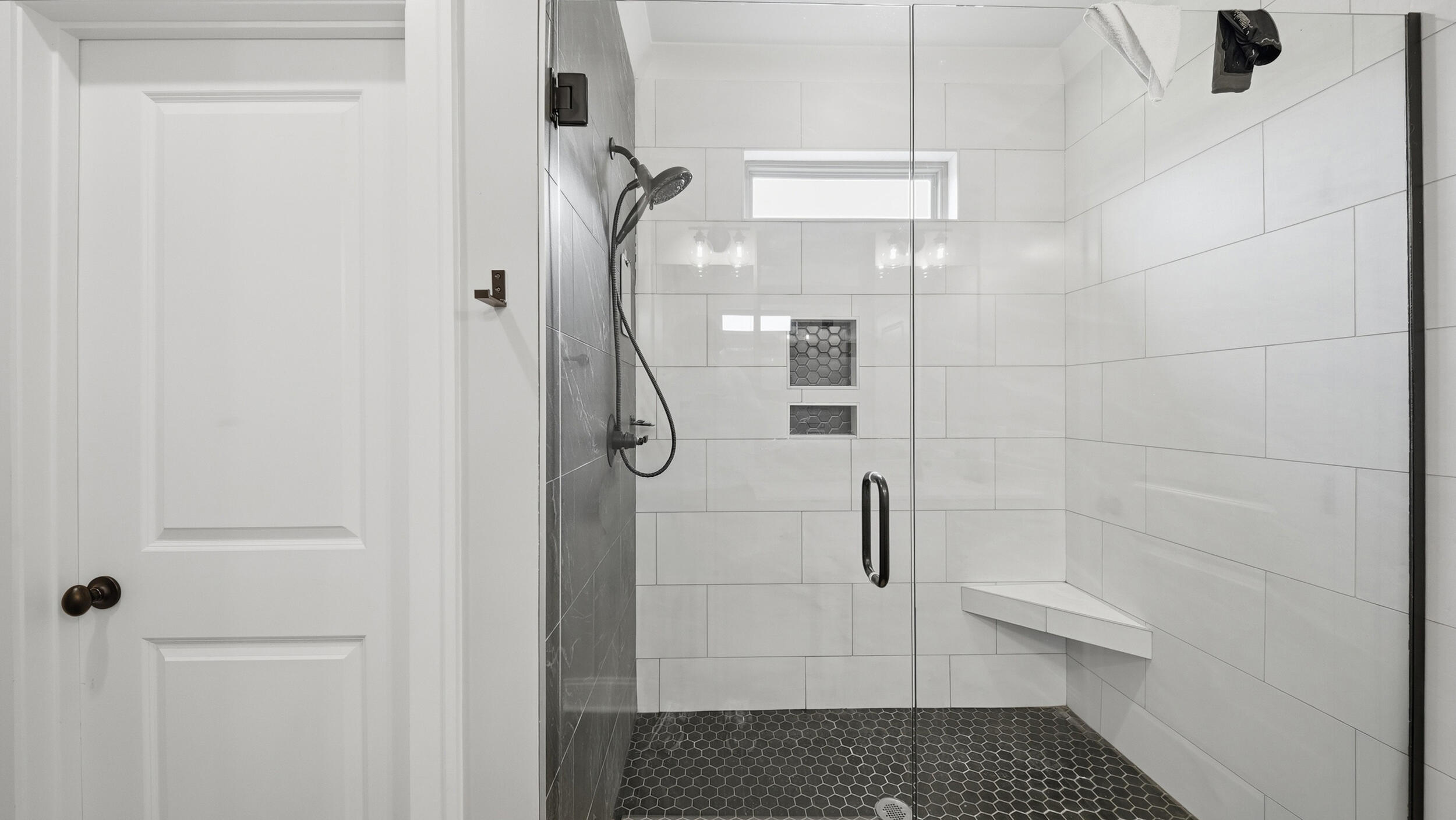 8645 Woodbury Acre Court
