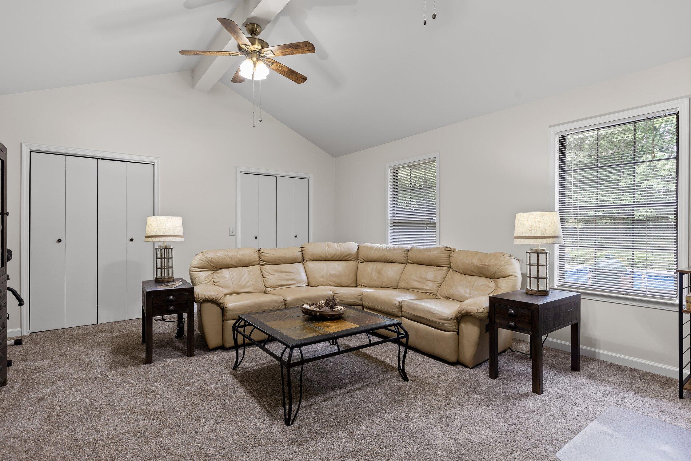 2903 Huckleberry Lane