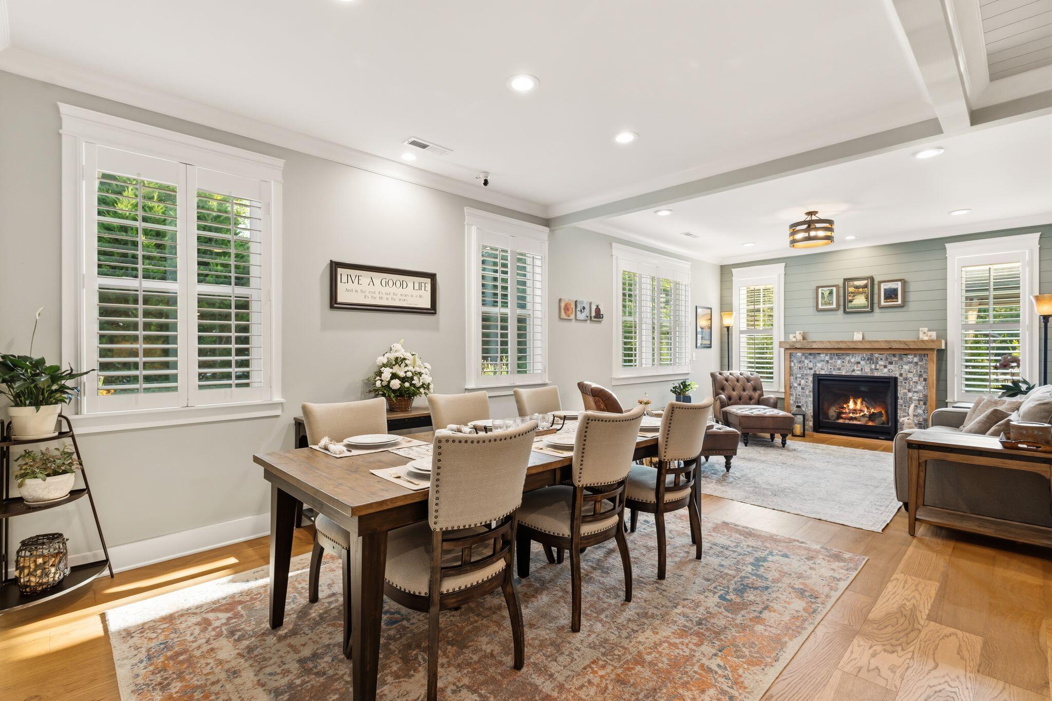 2621 Copper Cove