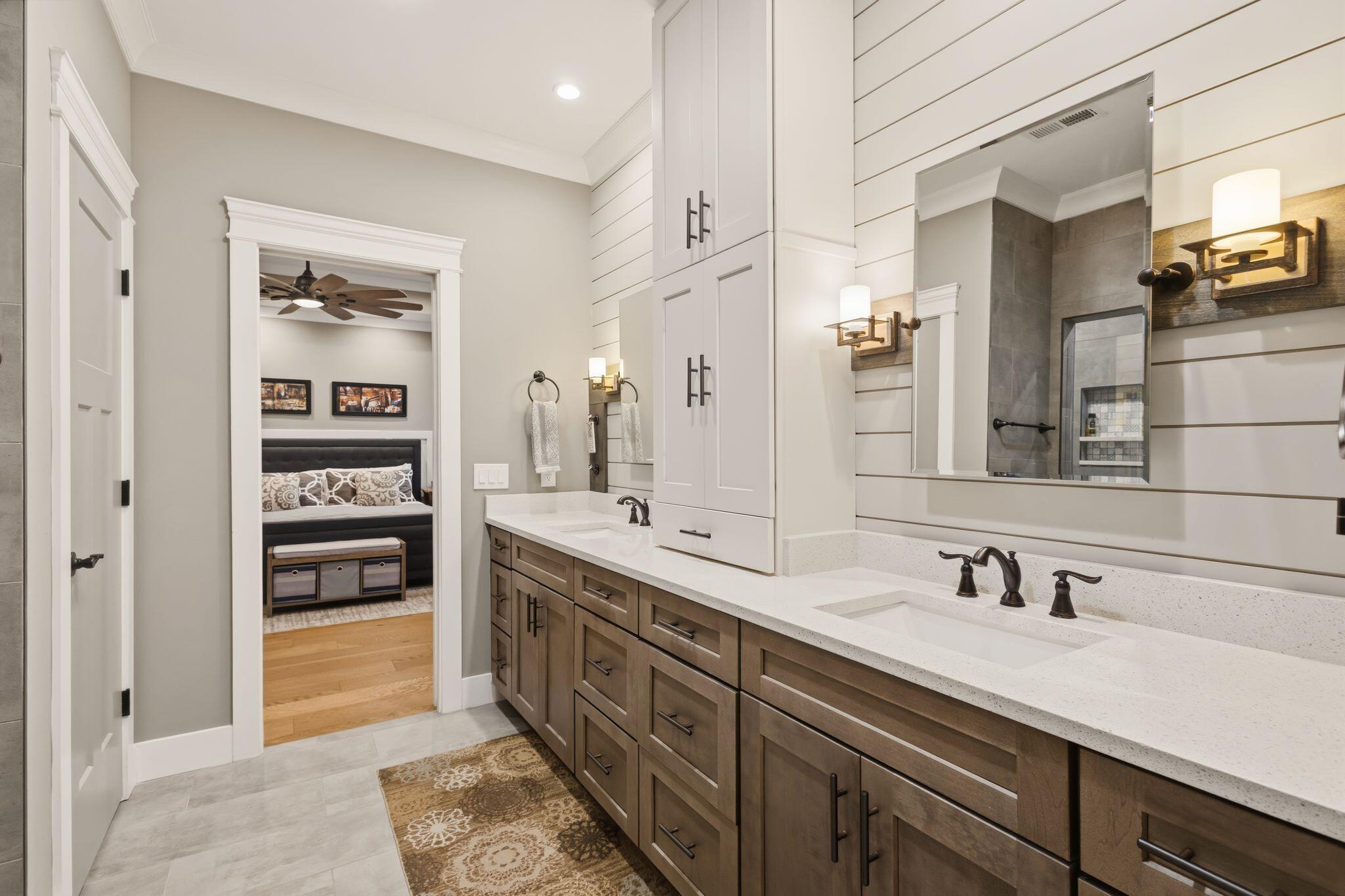 2621 Copper Cove