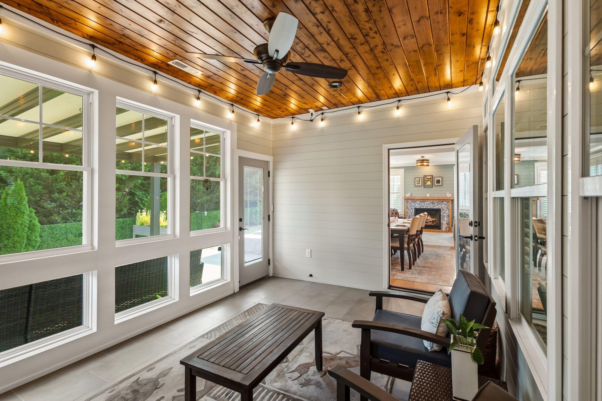 2621 Copper Cove