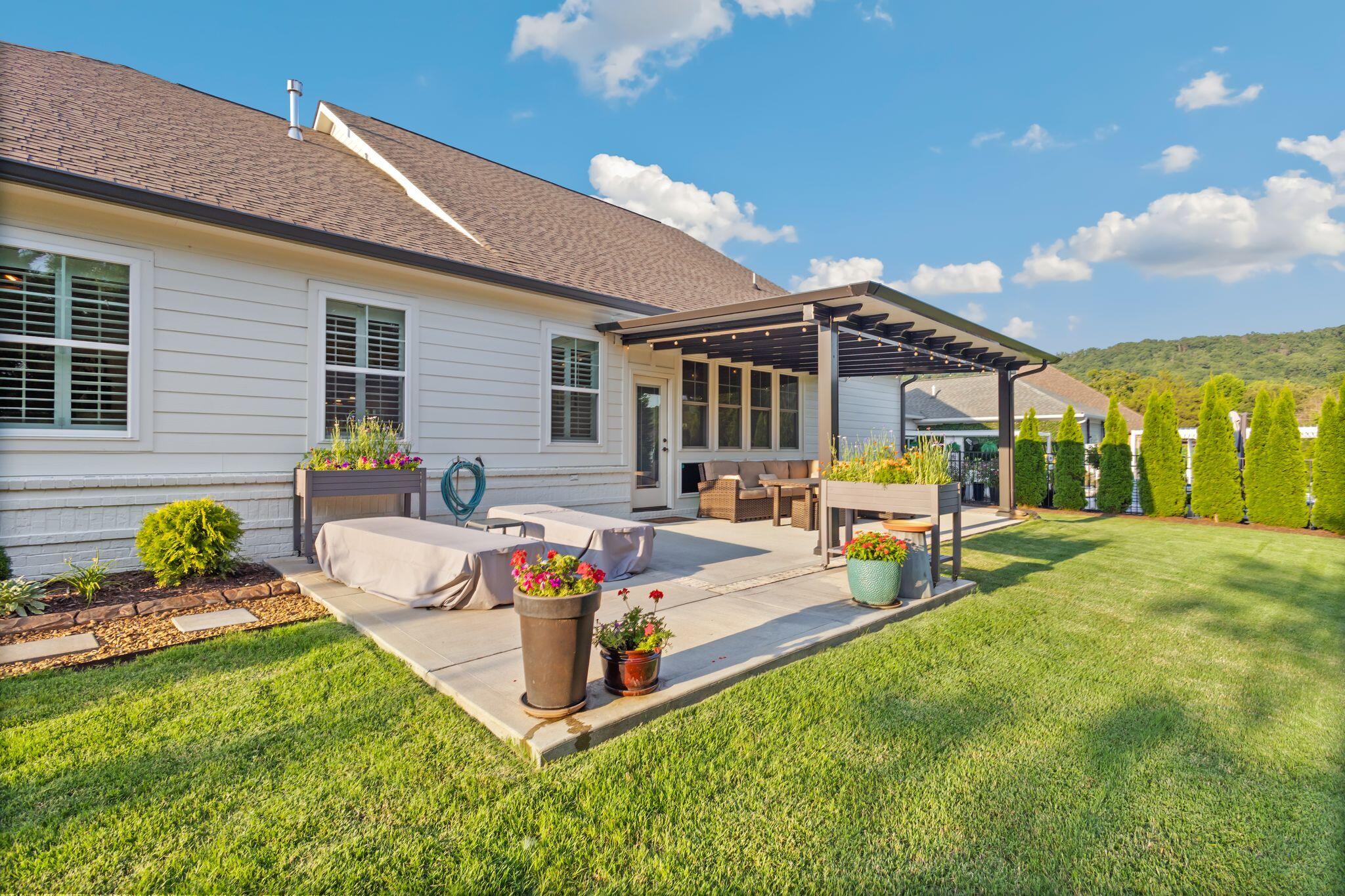 2621 Copper Cove