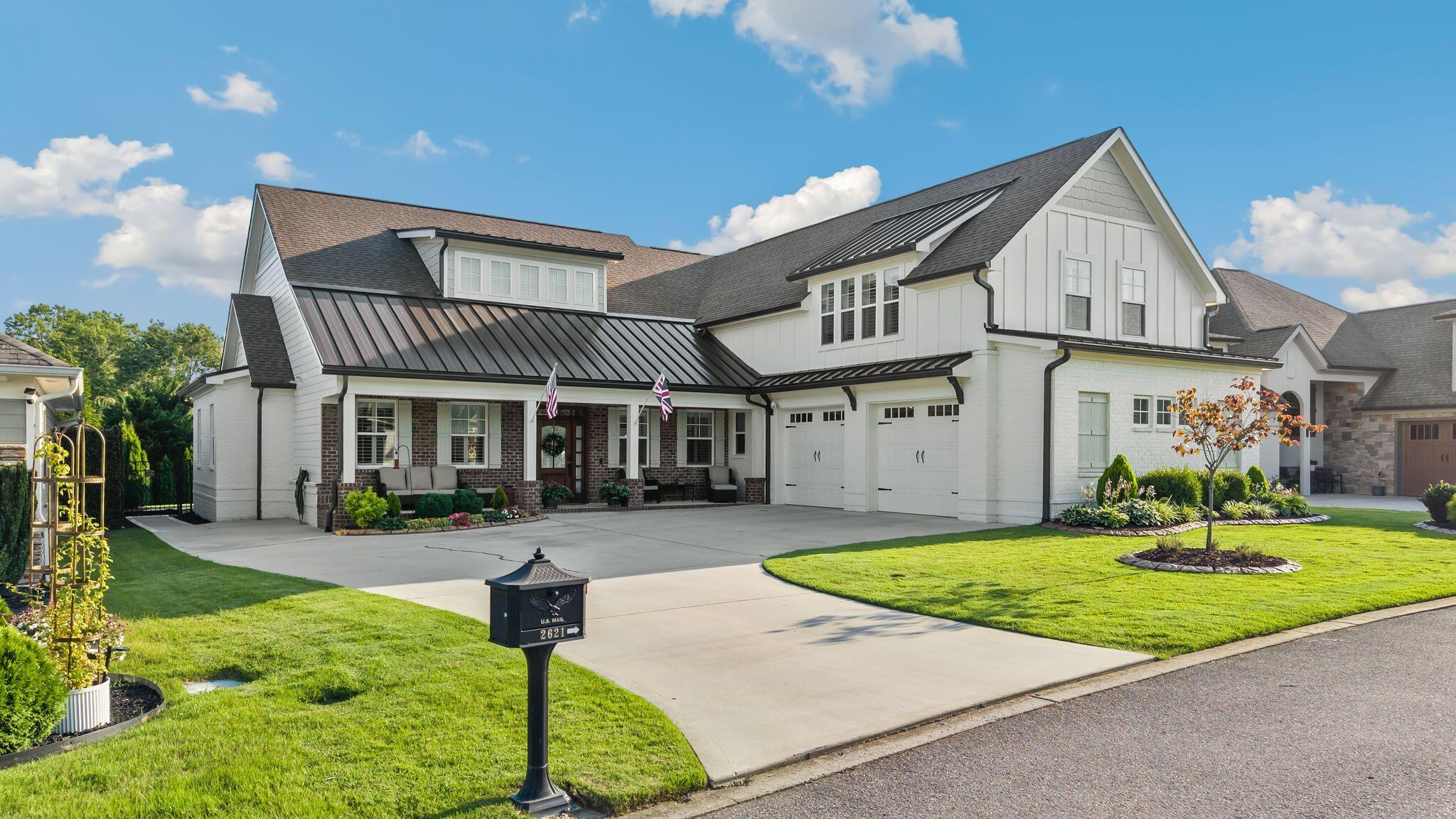 2621 Copper Cove
