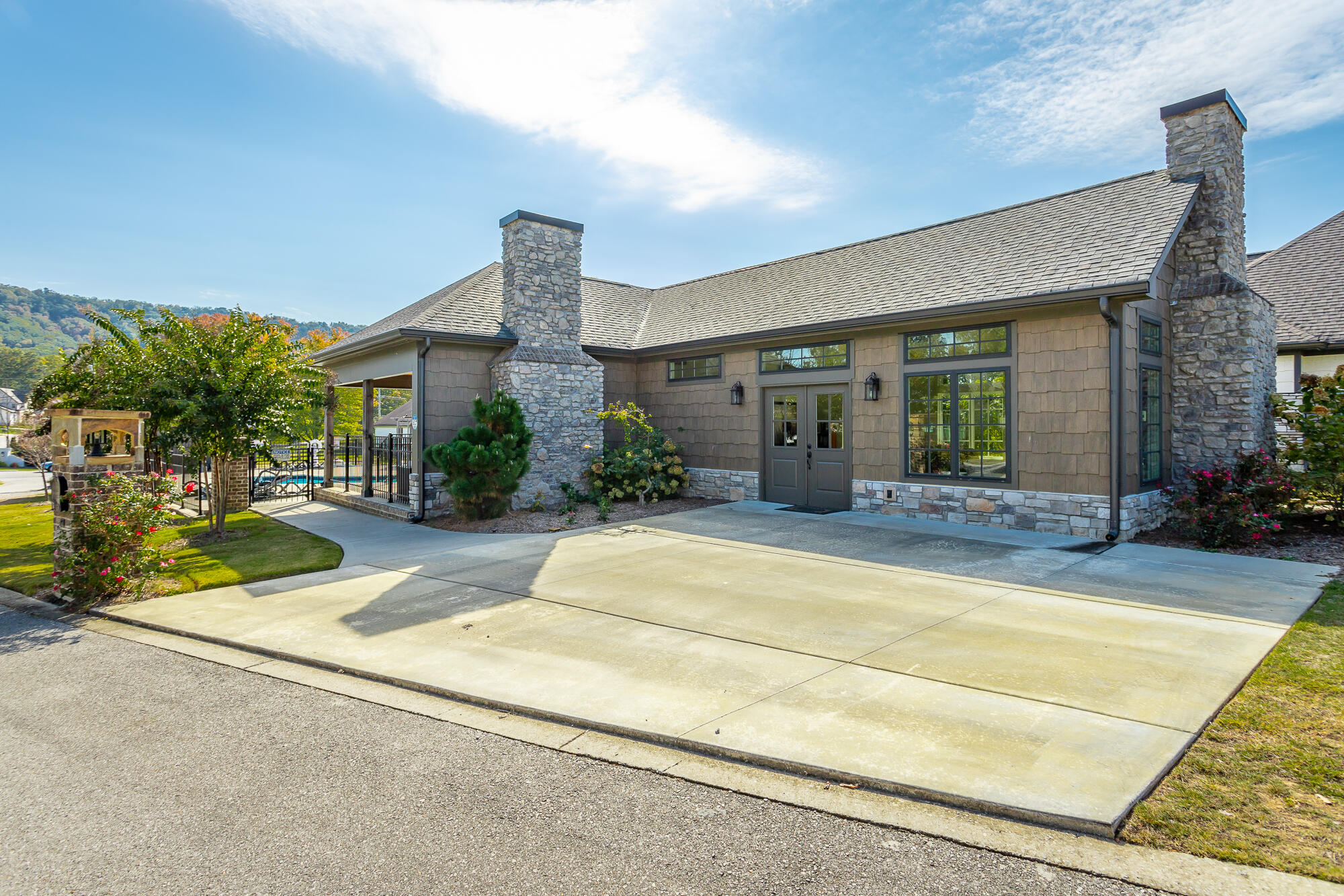 2621 Copper Cove