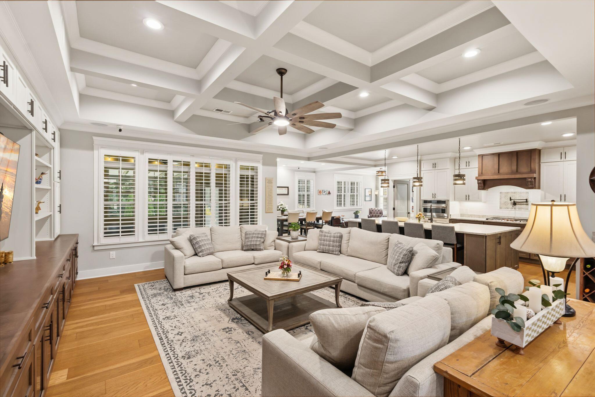2621 Copper Cove
