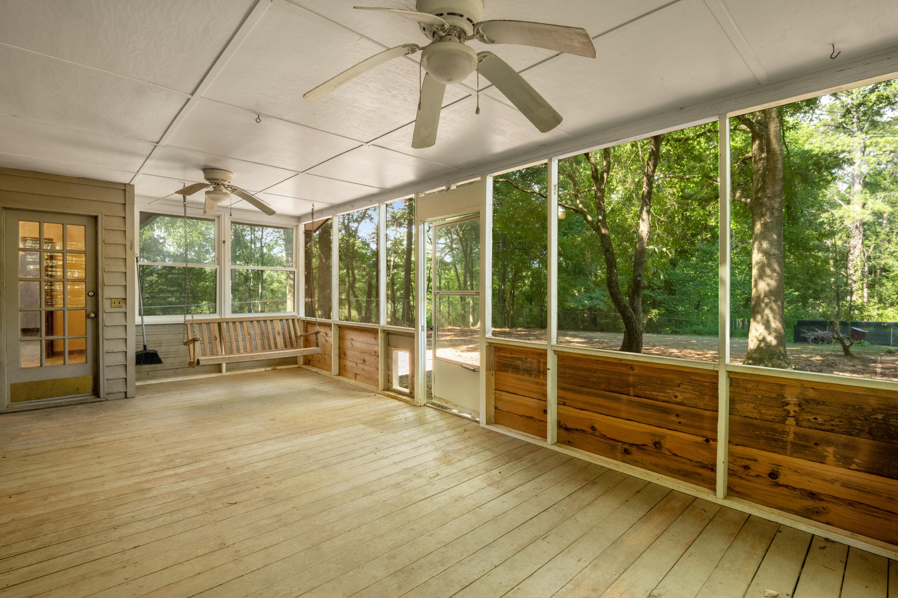 440 Bishop Pond Road