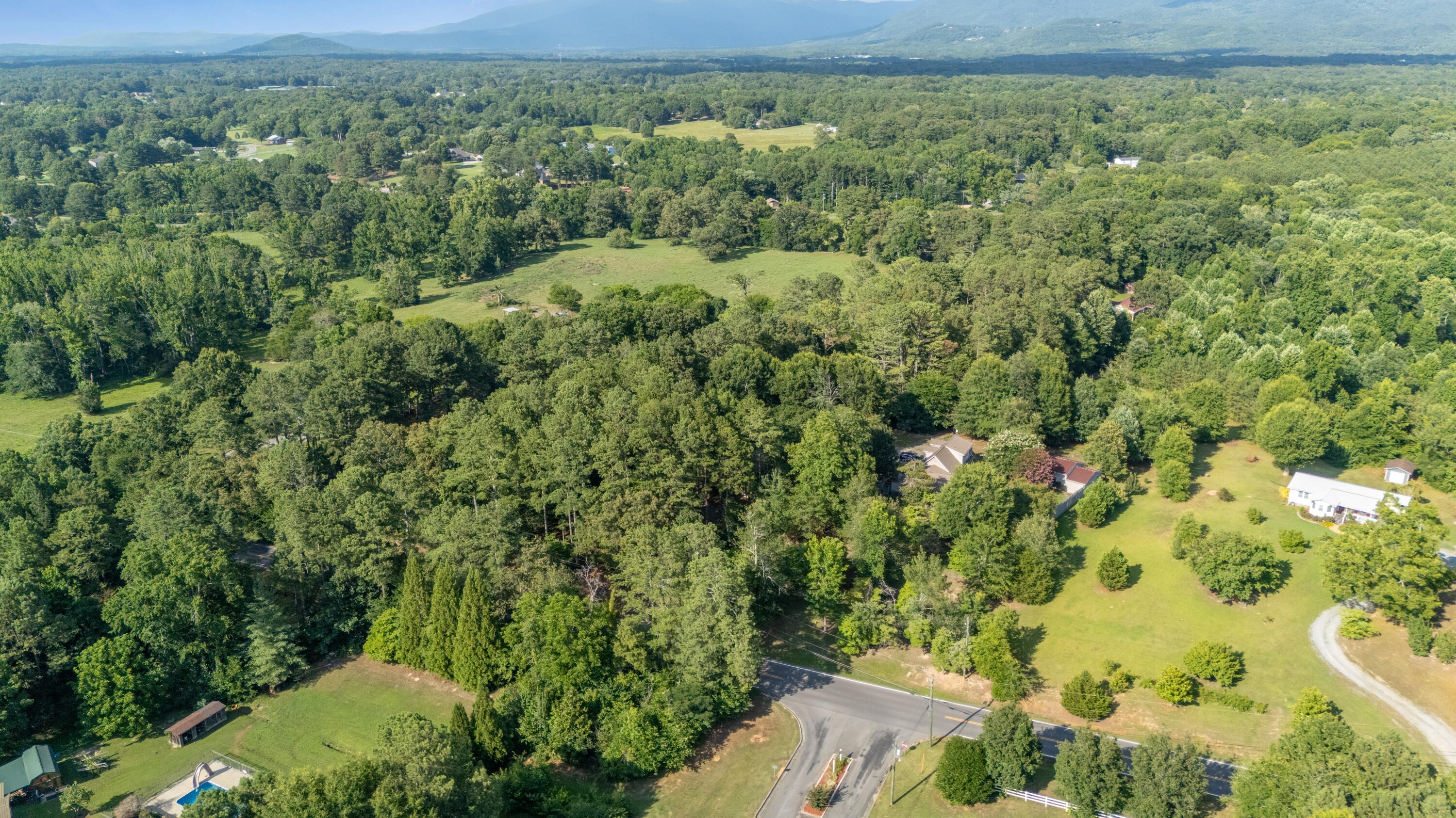440 Bishop Pond Road