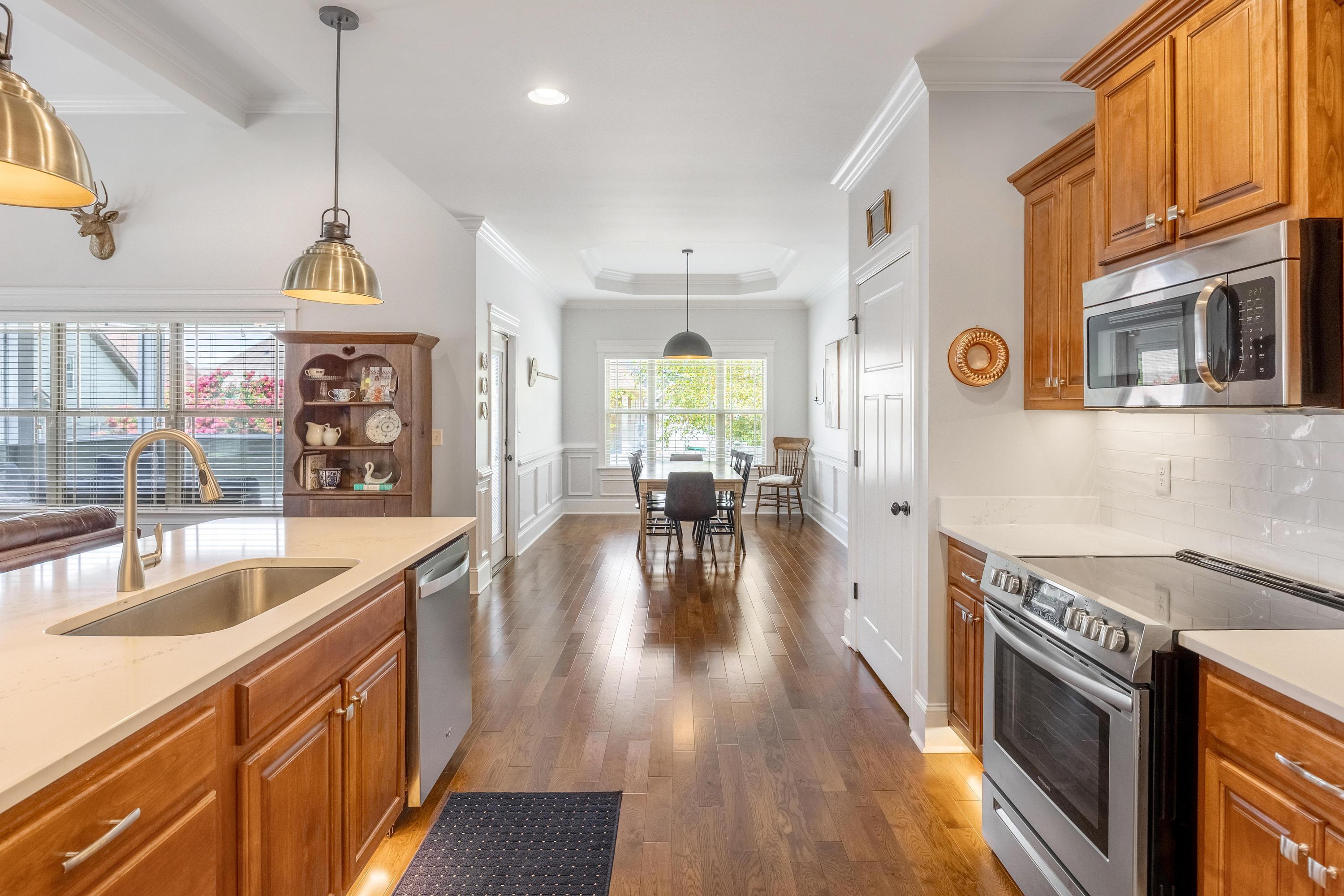 8405 Deer Run Circle
