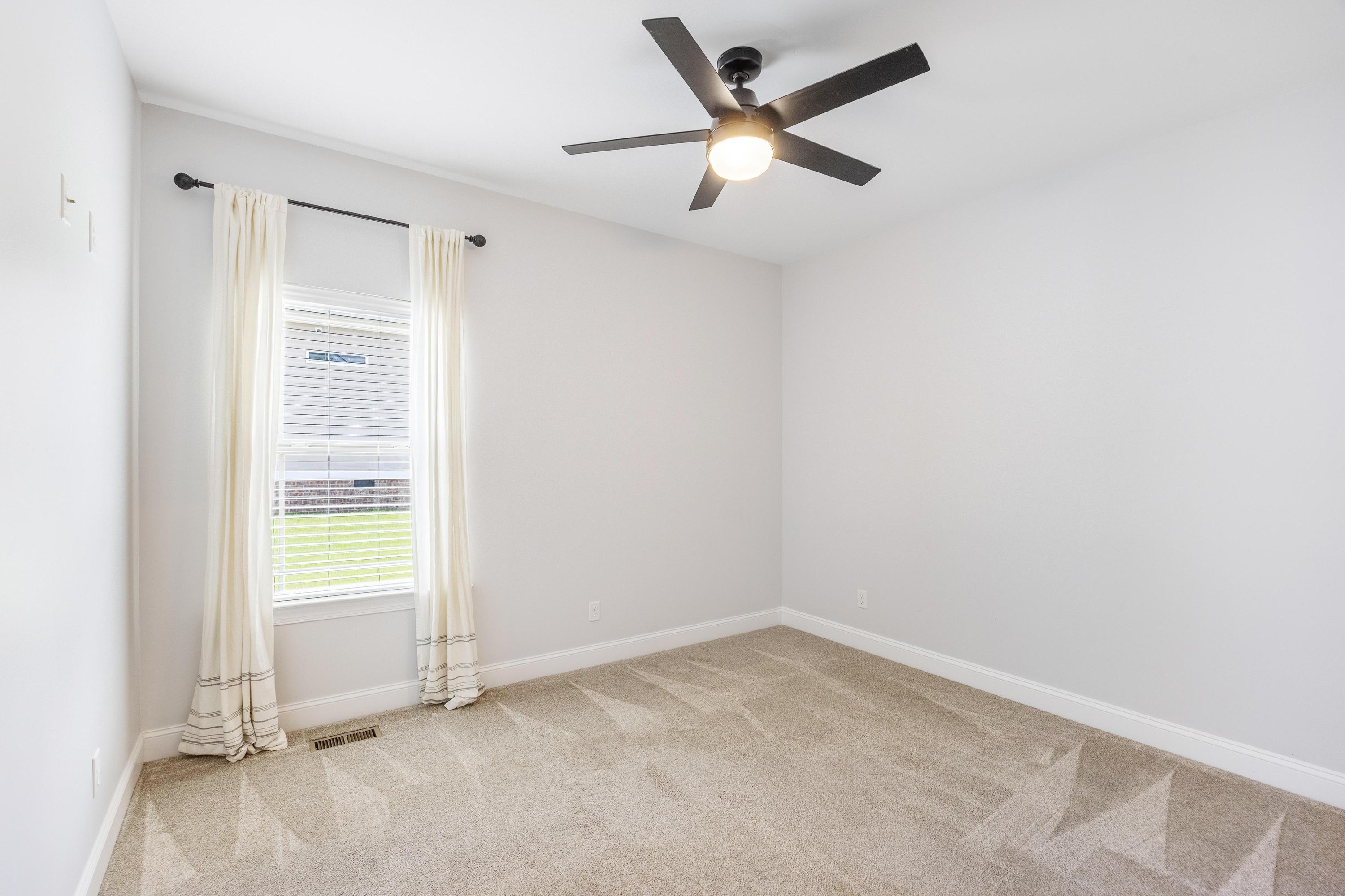 8405 Deer Run Circle