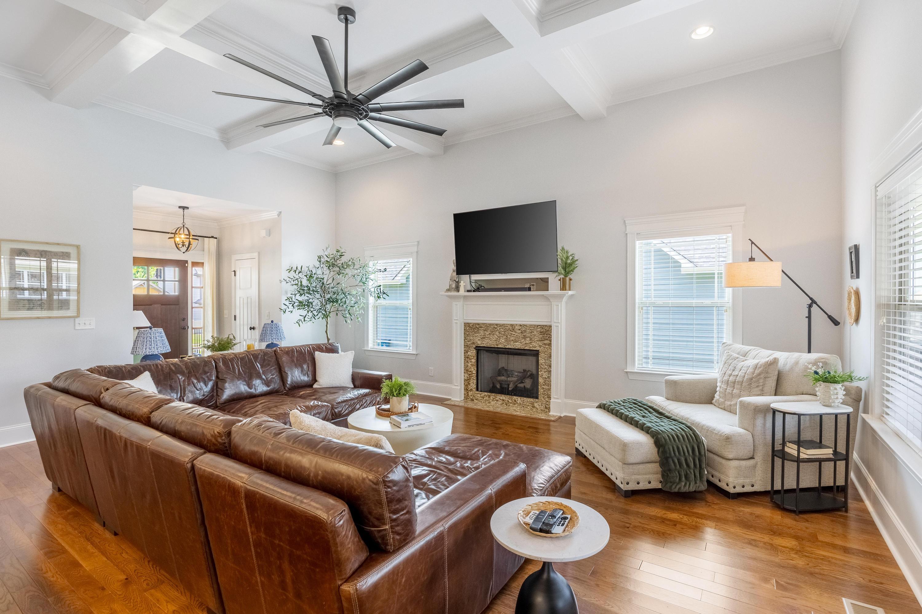 8405 Deer Run Circle