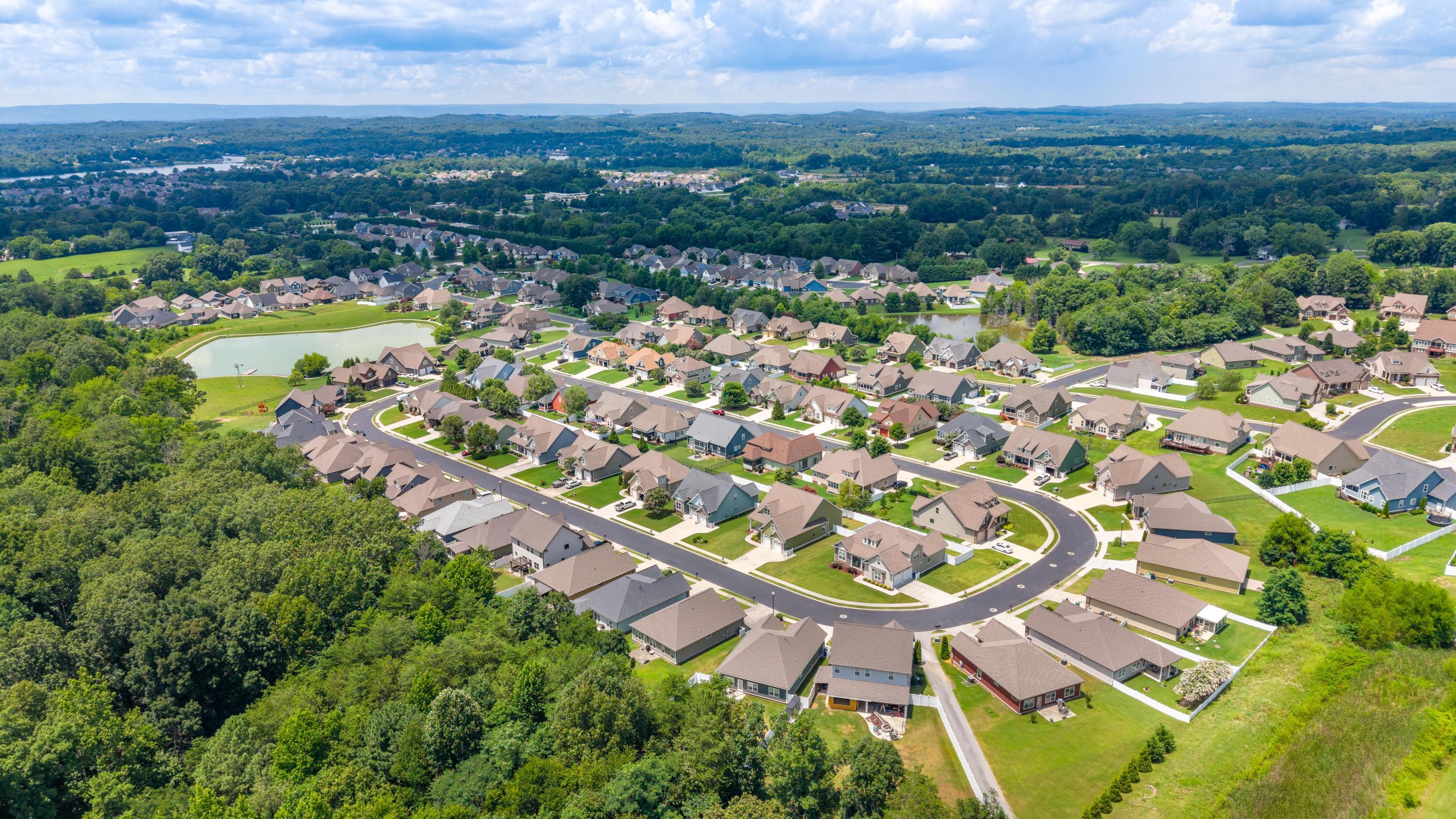 8405 Deer Run Circle