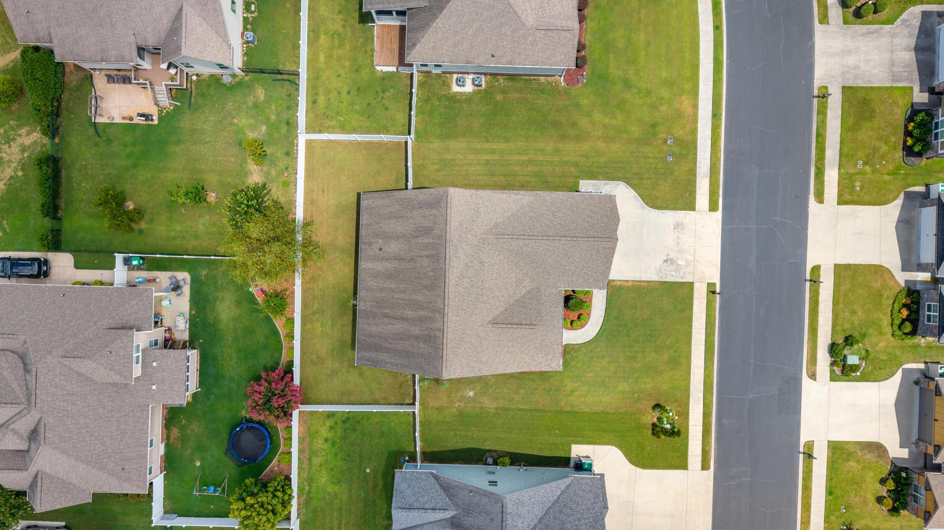 8405 Deer Run Circle