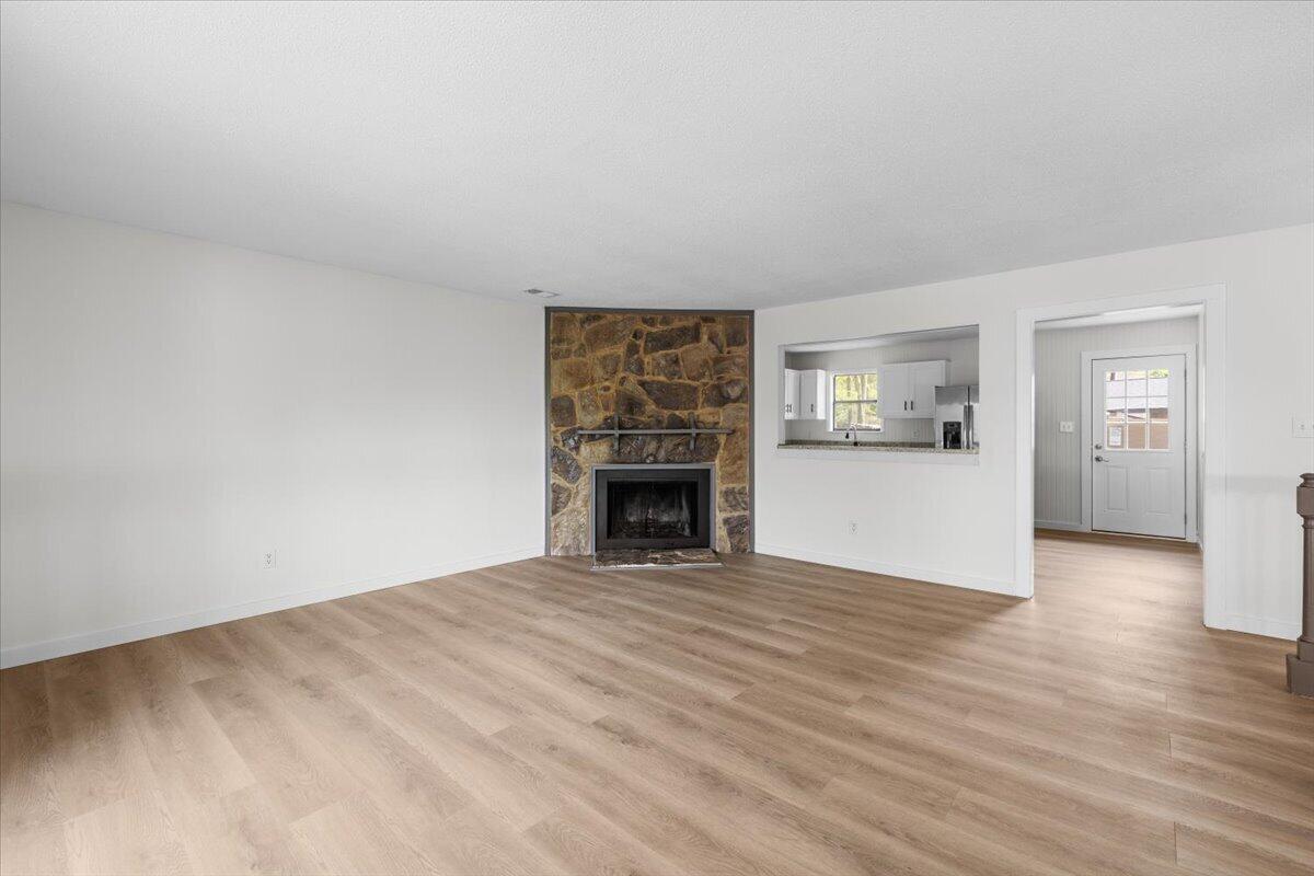 8 Stonecrest Drive
