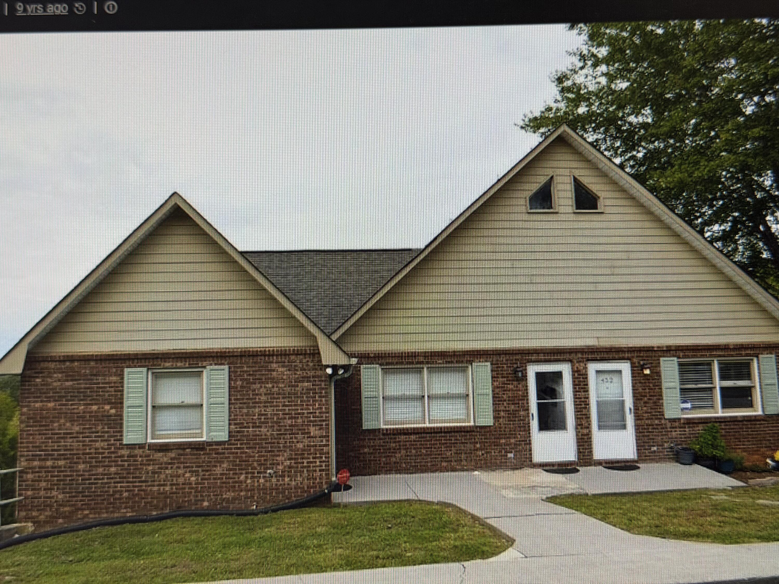 452 Crest Drive SW, 452,454,456