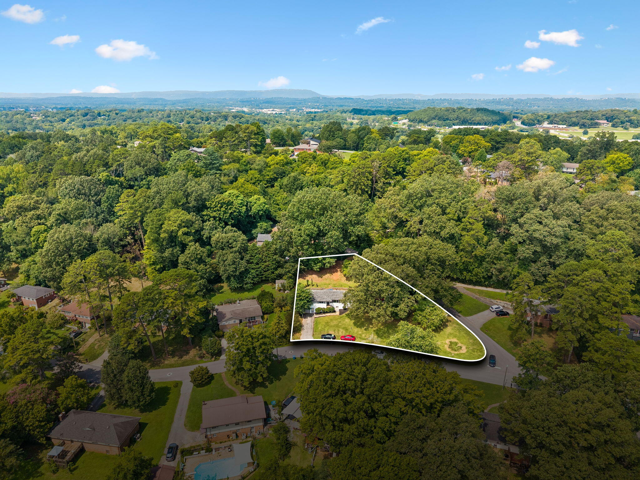 1021 Elaine Trail