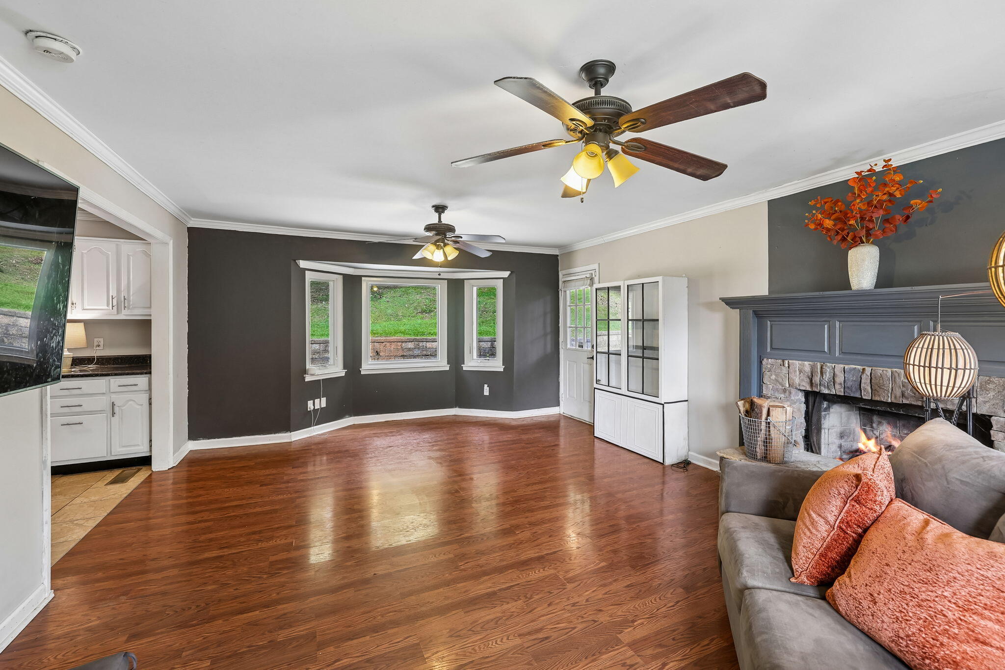 1021 Elaine Trail