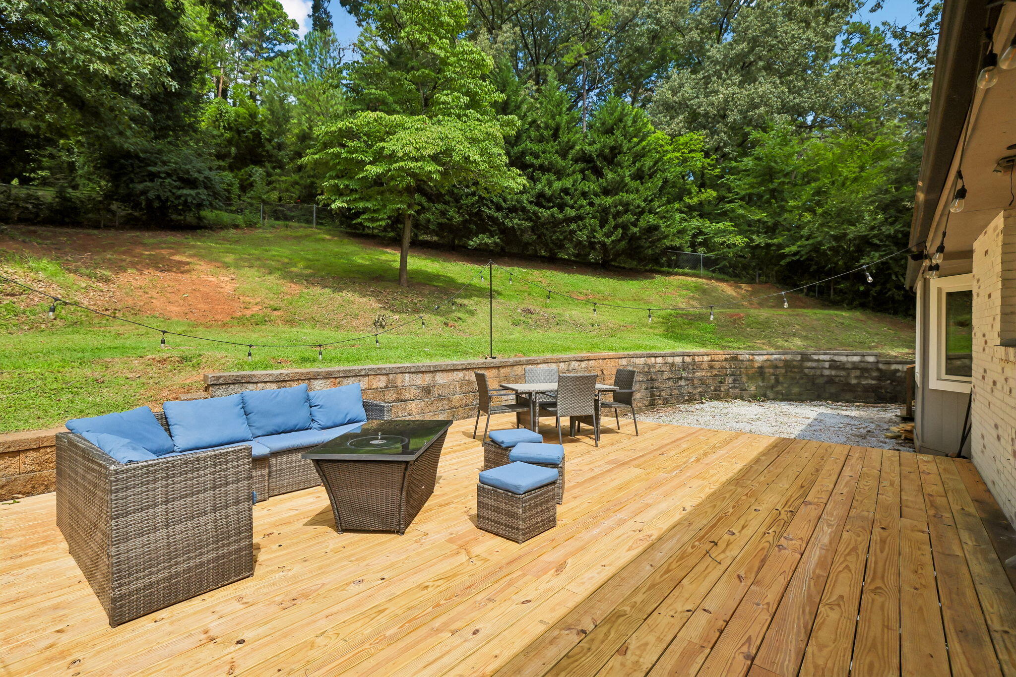 1021 Elaine Trail