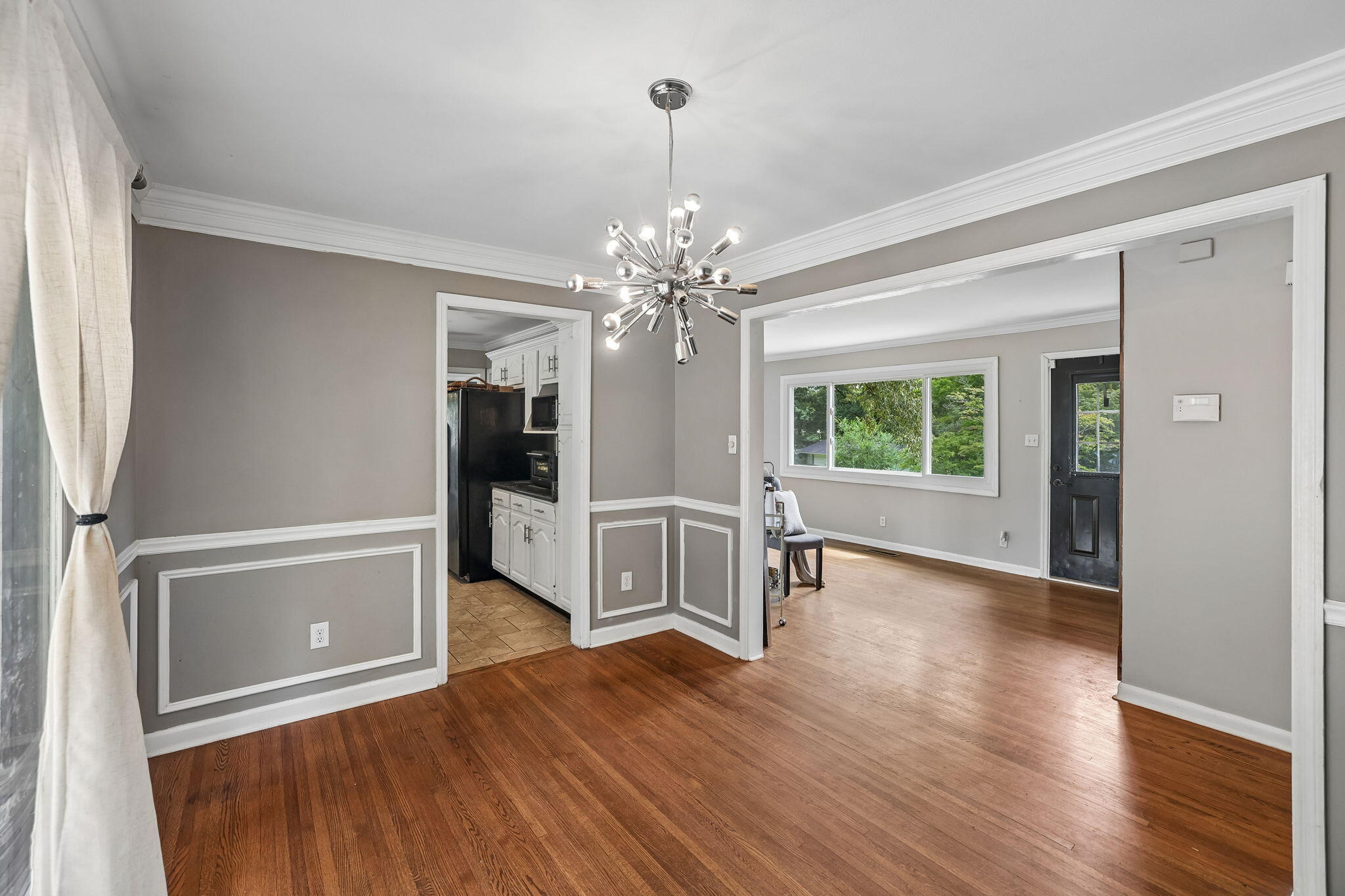 1021 Elaine Trail