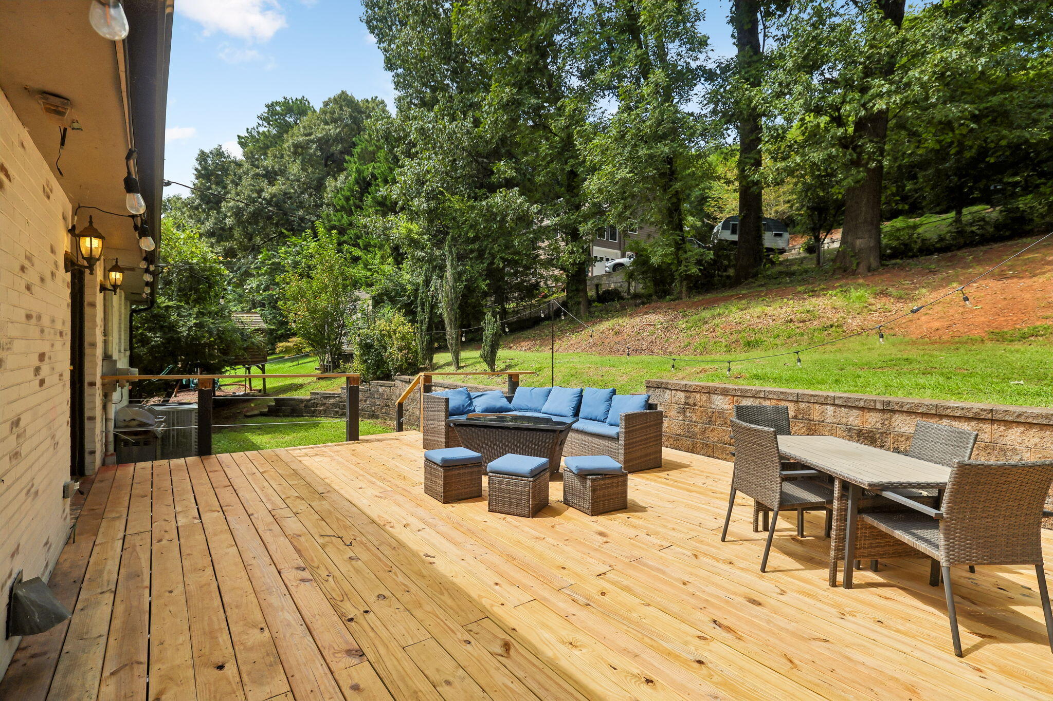 1021 Elaine Trail