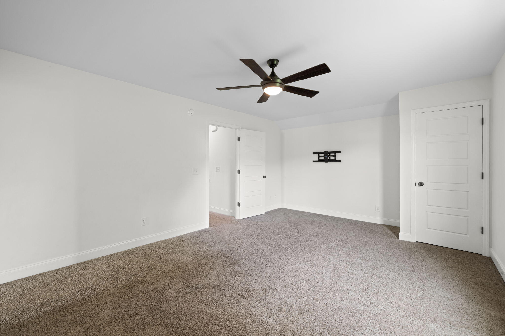 1322 Suzannas Cove NW