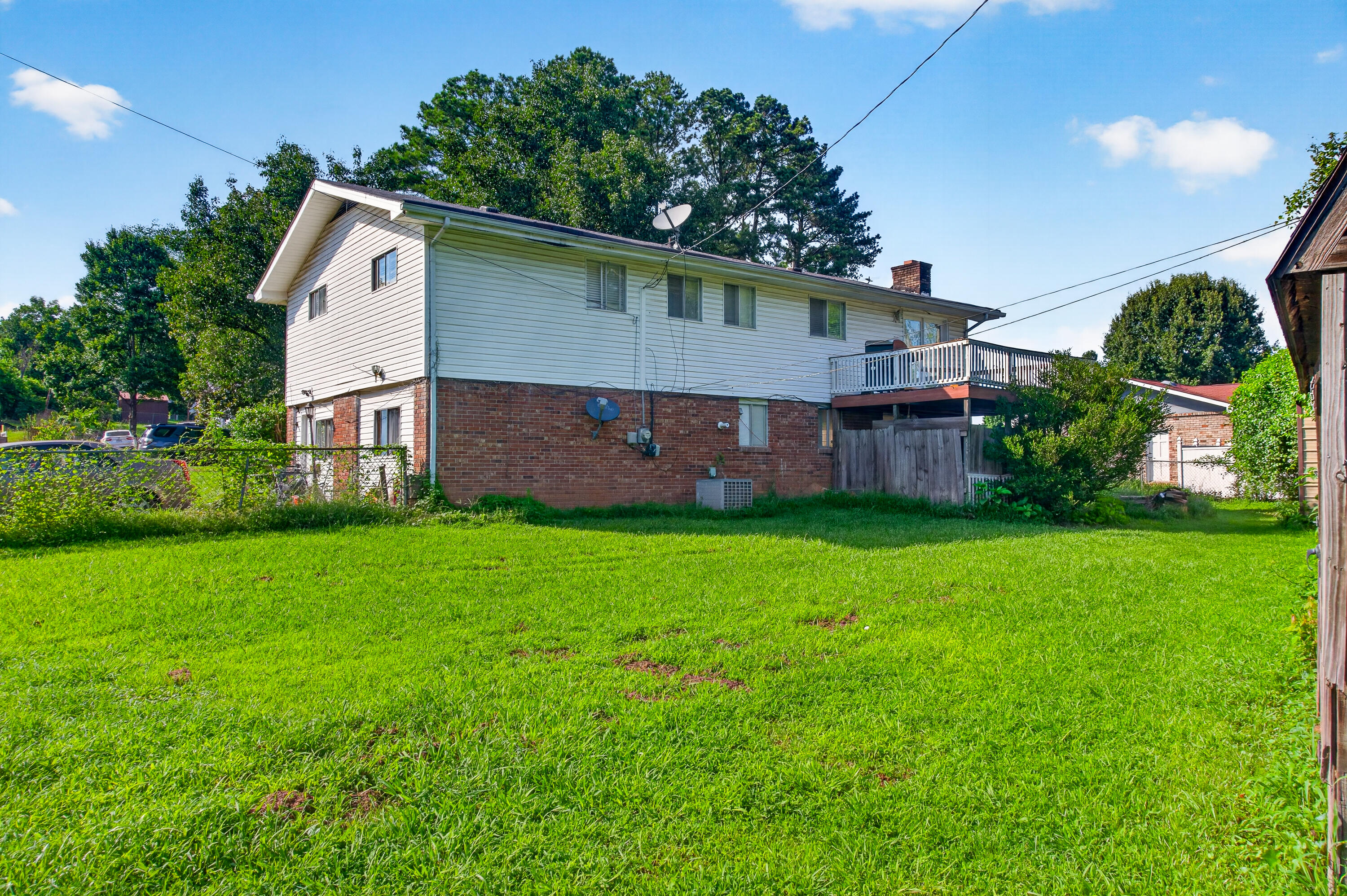 17 Loach Drive