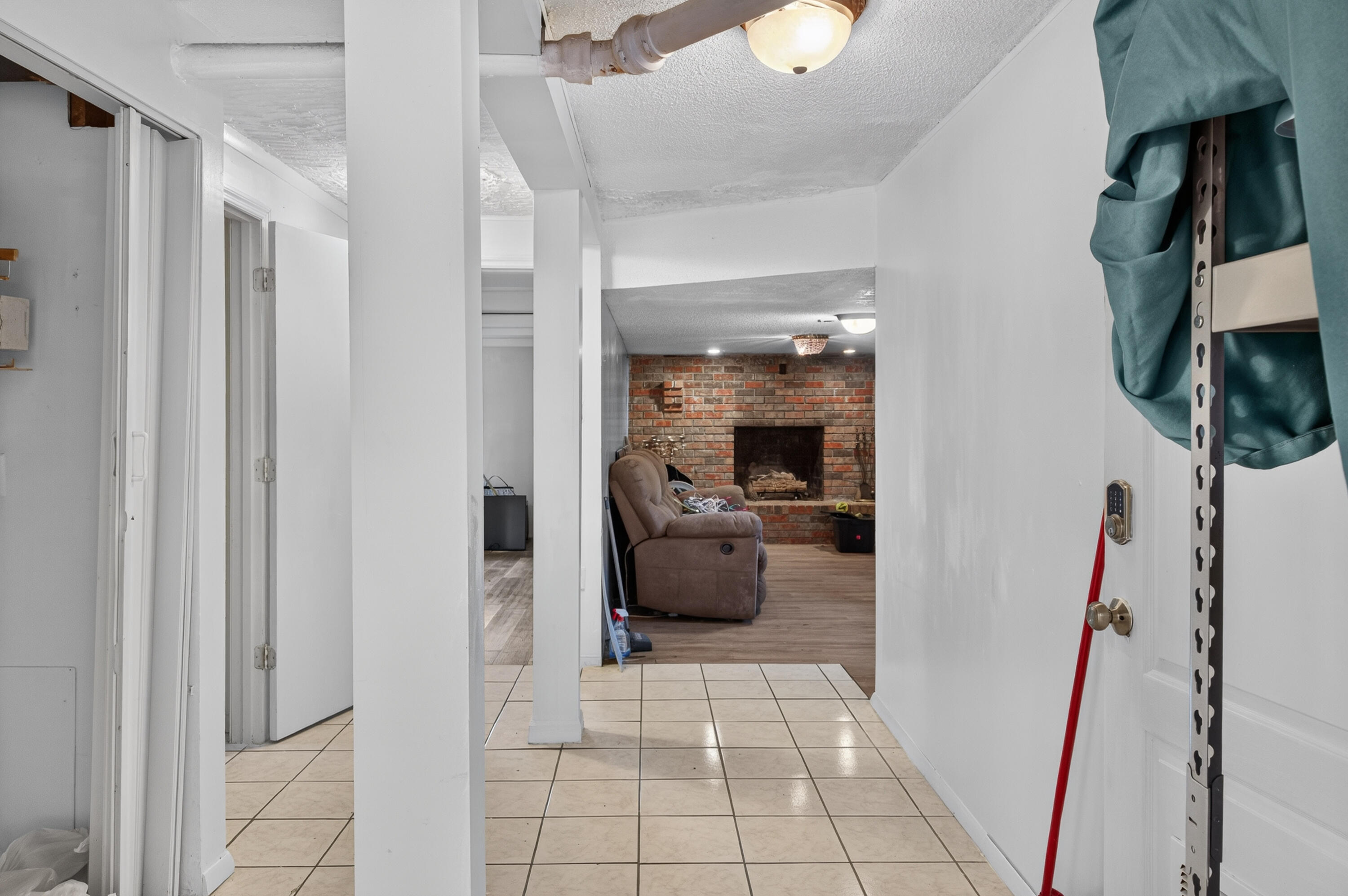 17 Loach Drive