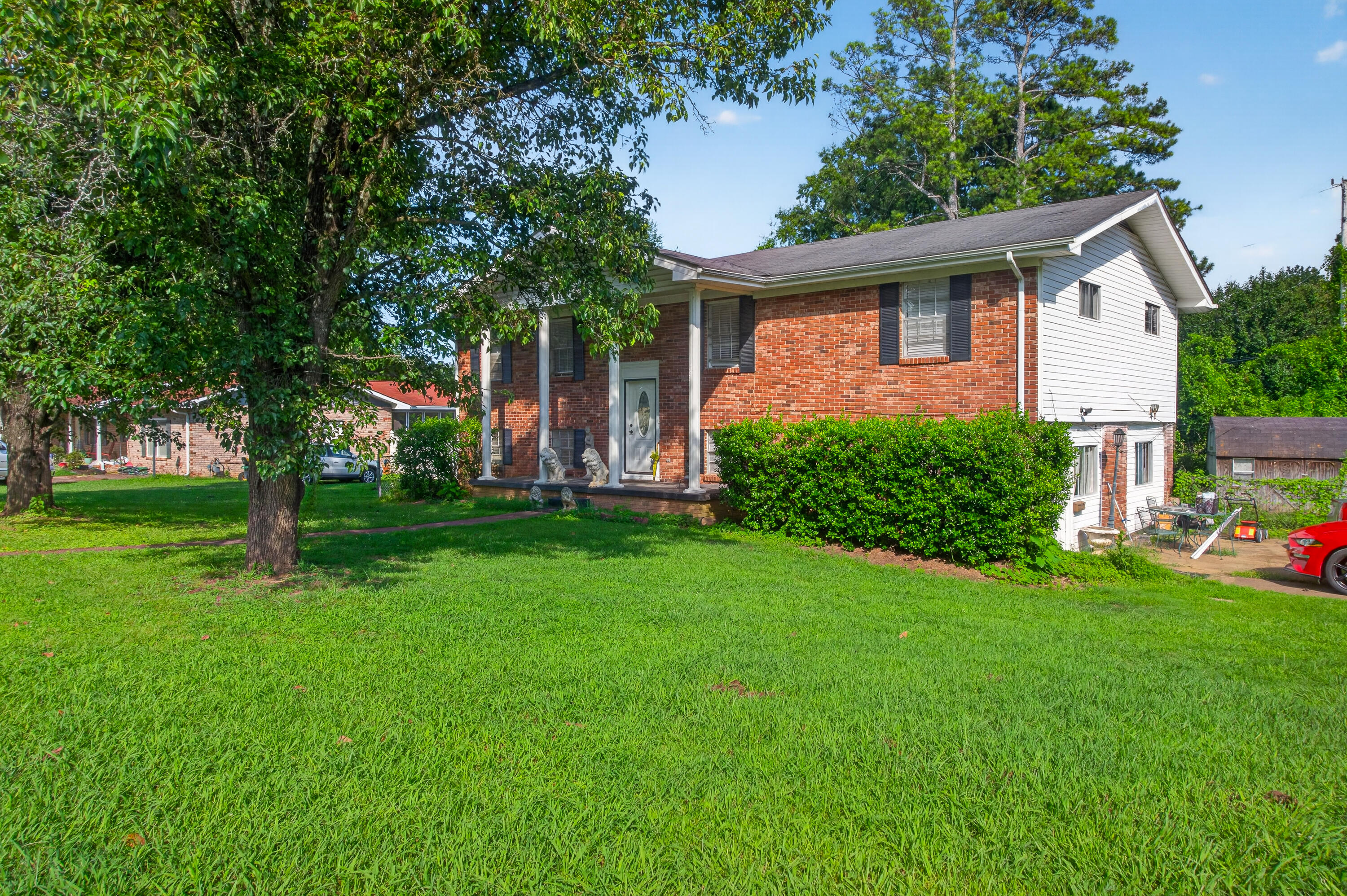 17 Loach Drive