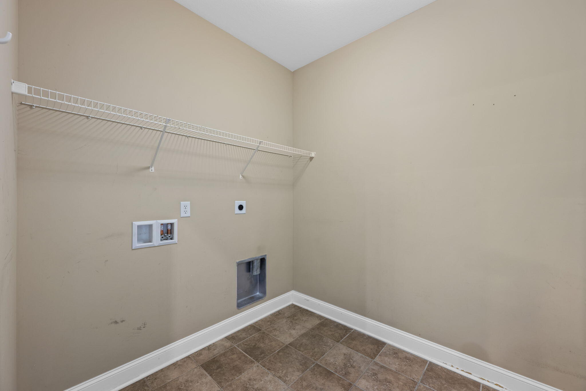 1550 Courtland Drive
