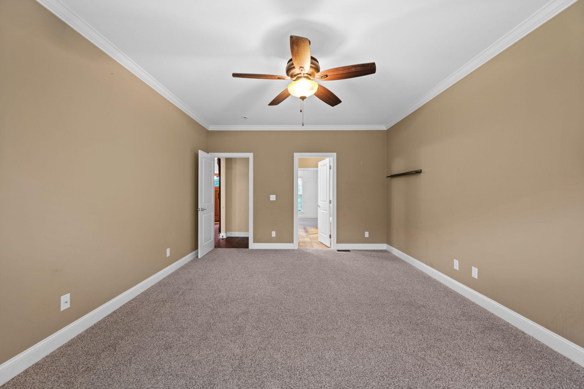 1550 Courtland Drive