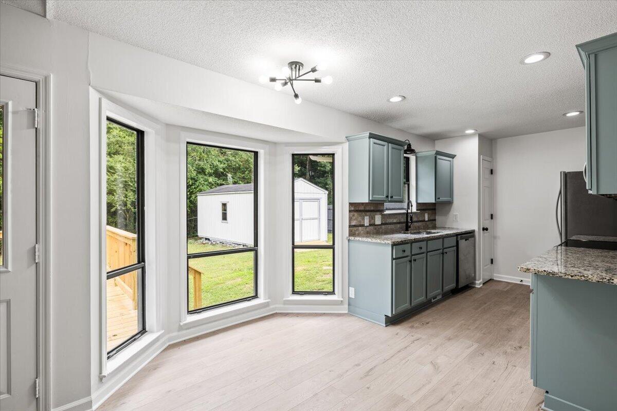 6914 Spinmaker Cove