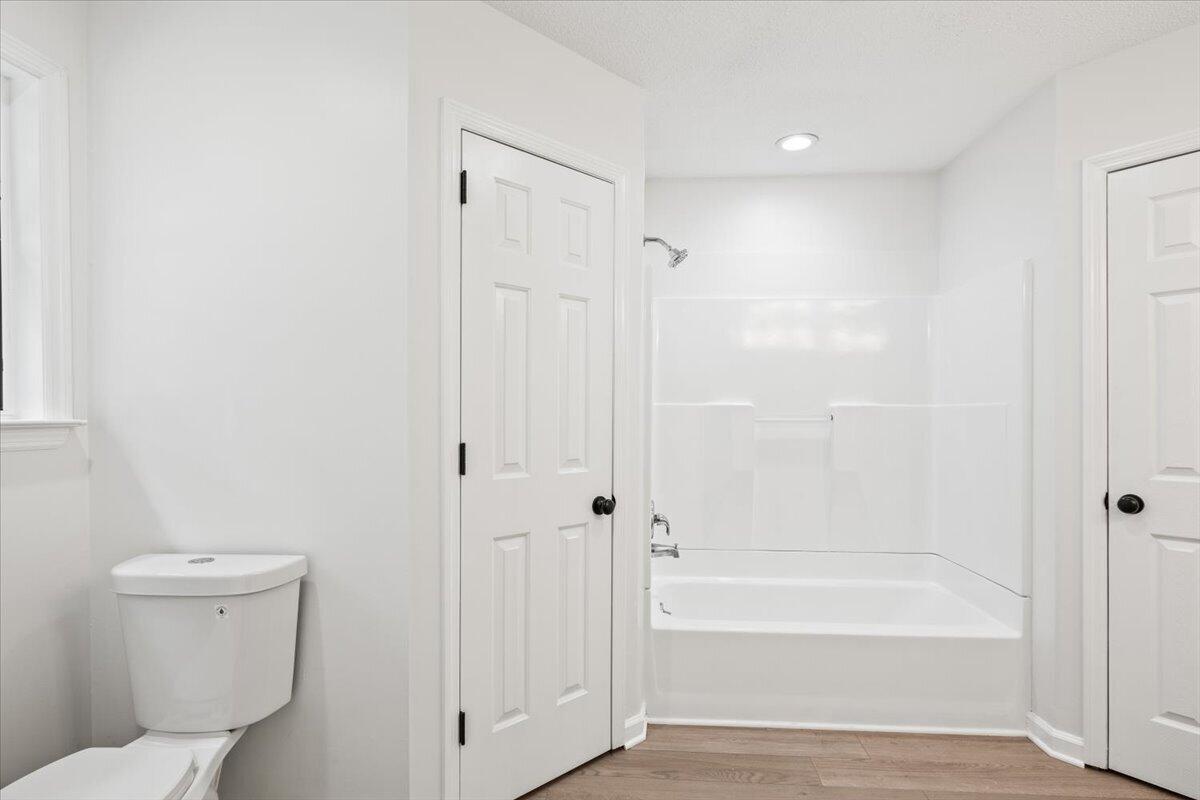 6914 Spinmaker Cove