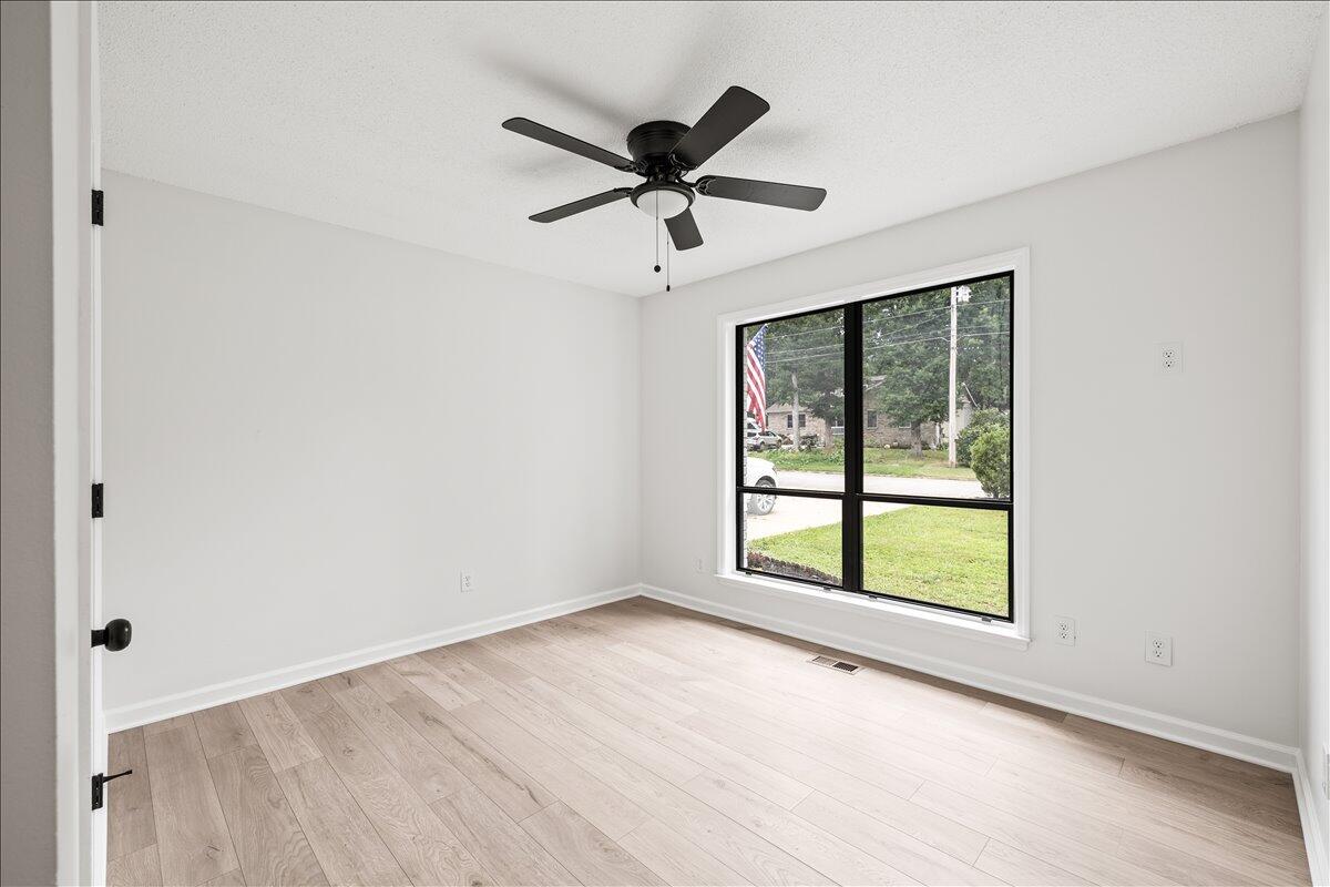 6914 Spinmaker Cove
