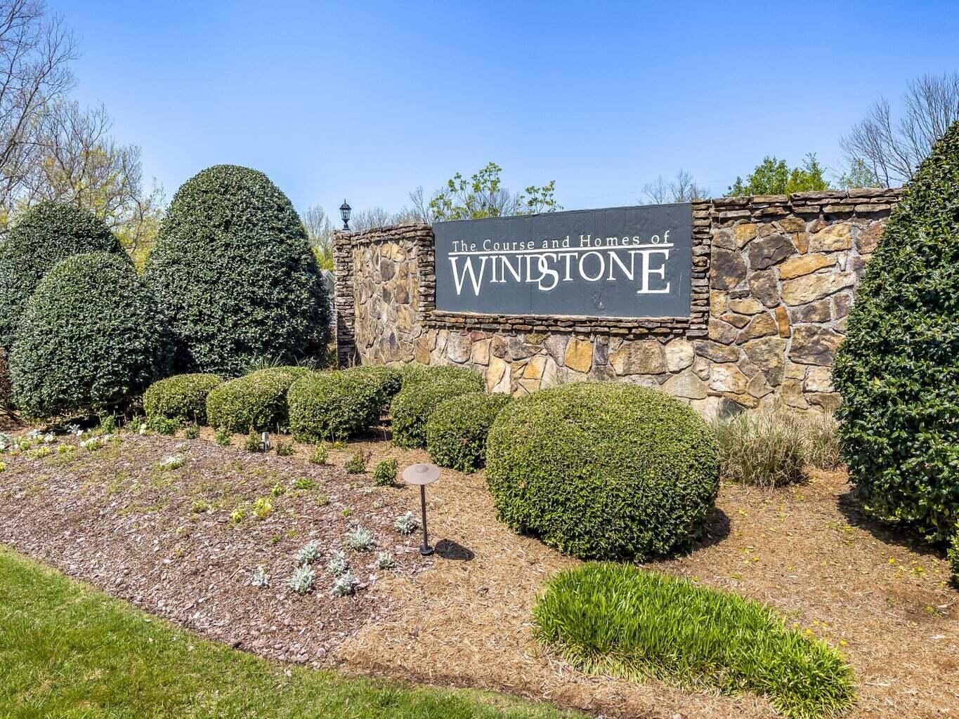 1503 Woodway Drive