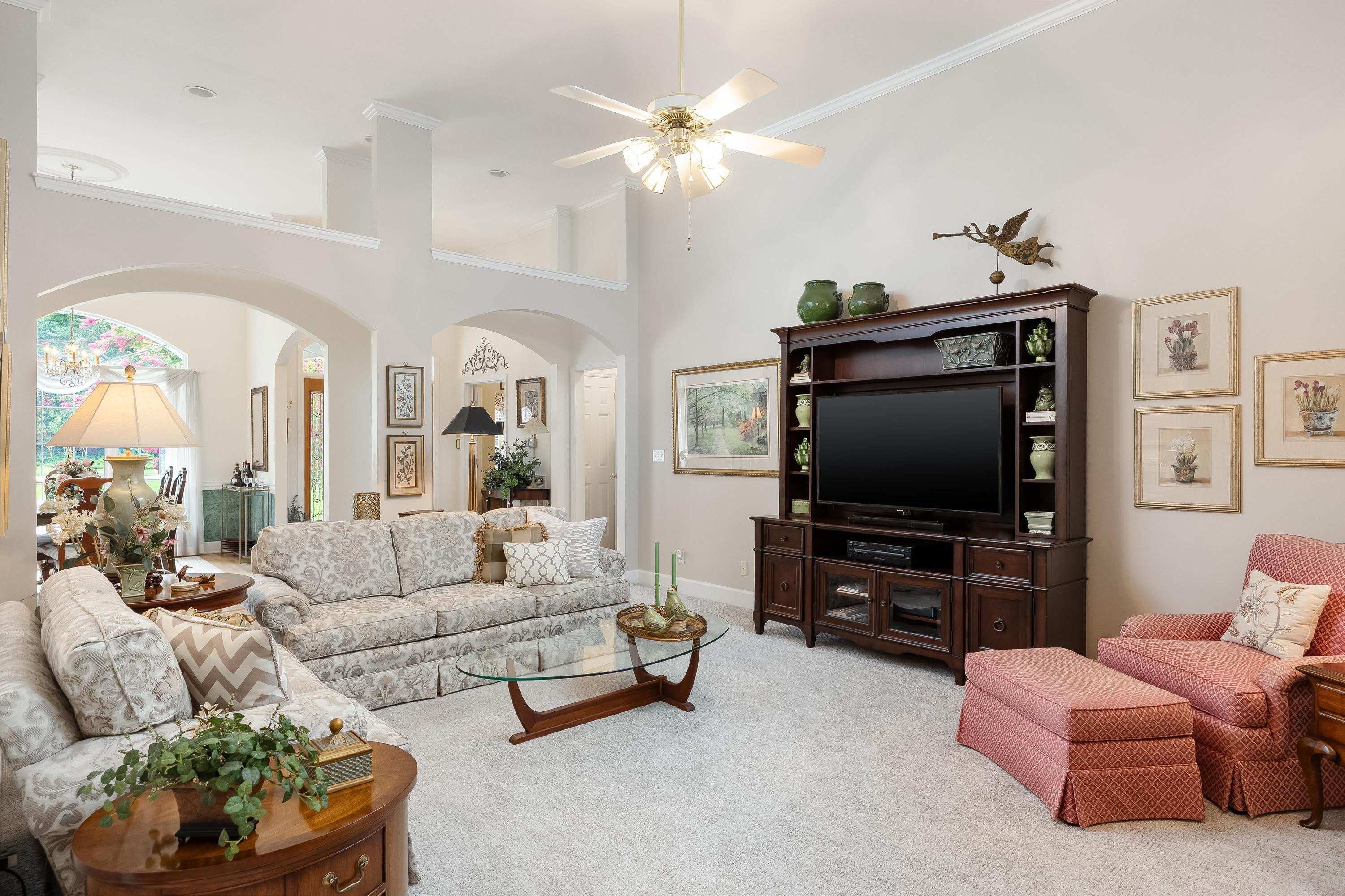 1503 Woodway Drive