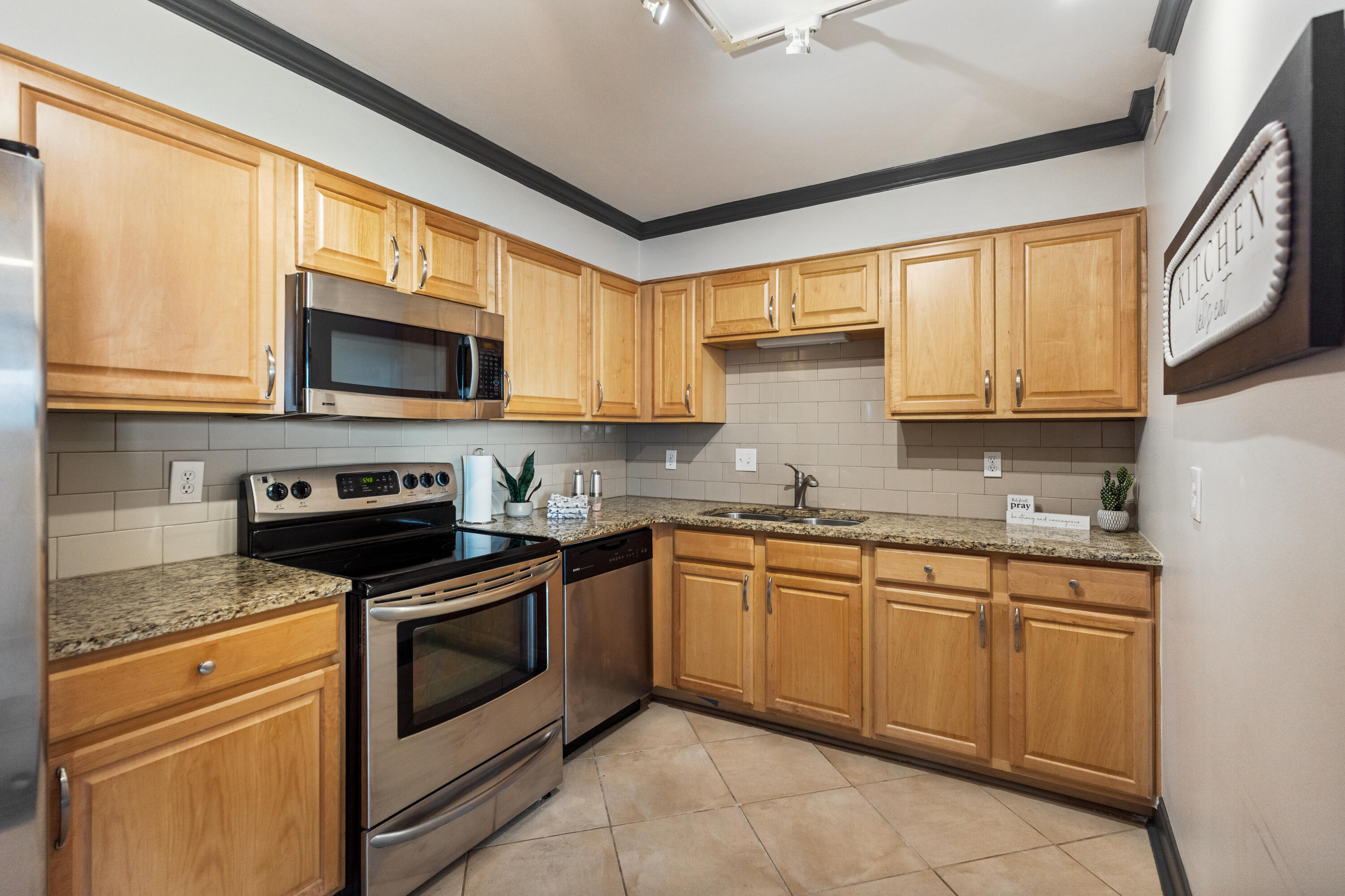1131 Stringers Ridge Road, 11c