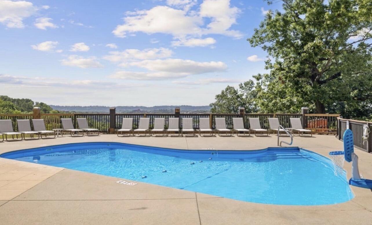 1131 Stringers Ridge Road, 11c