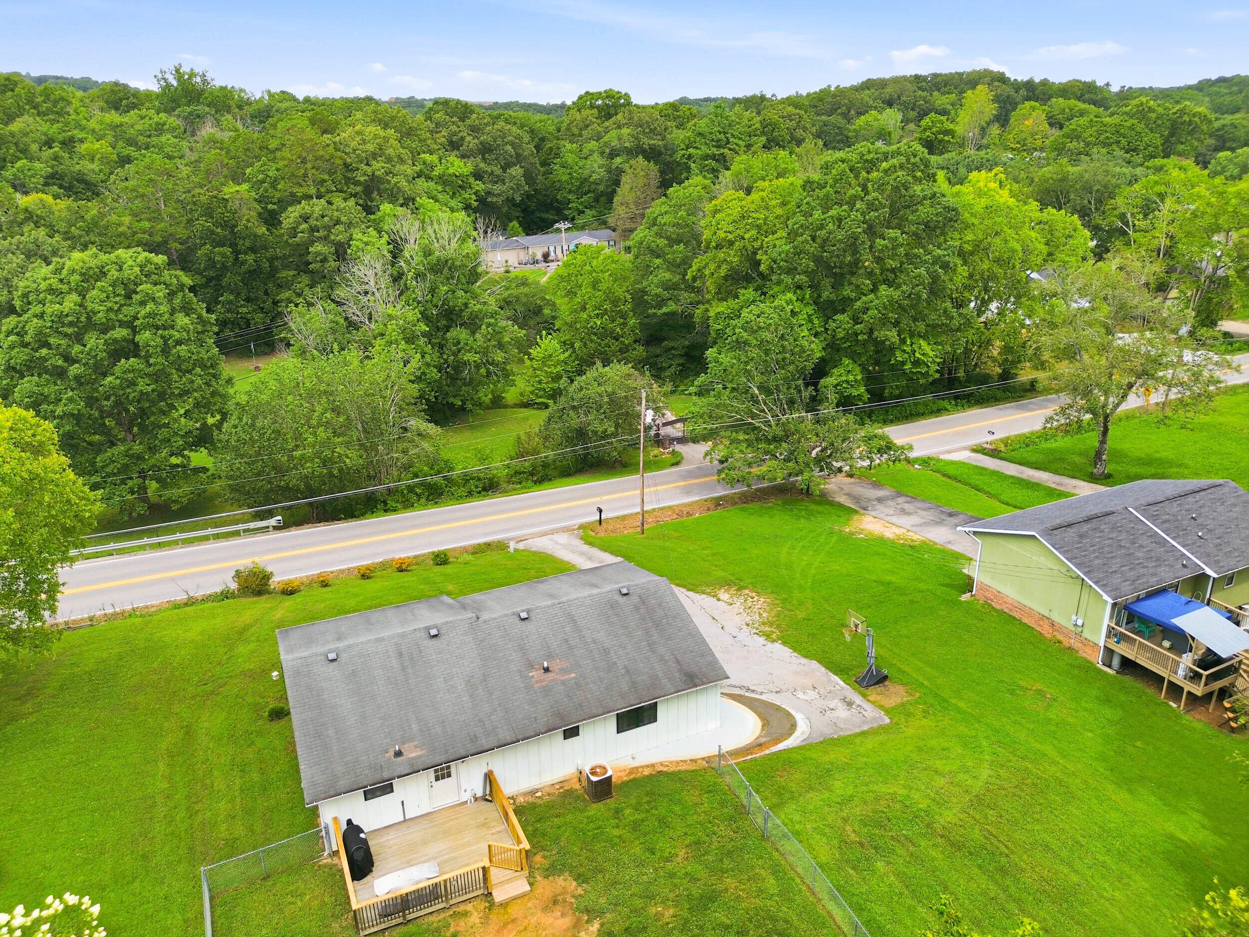 9008 Birchwood Pike