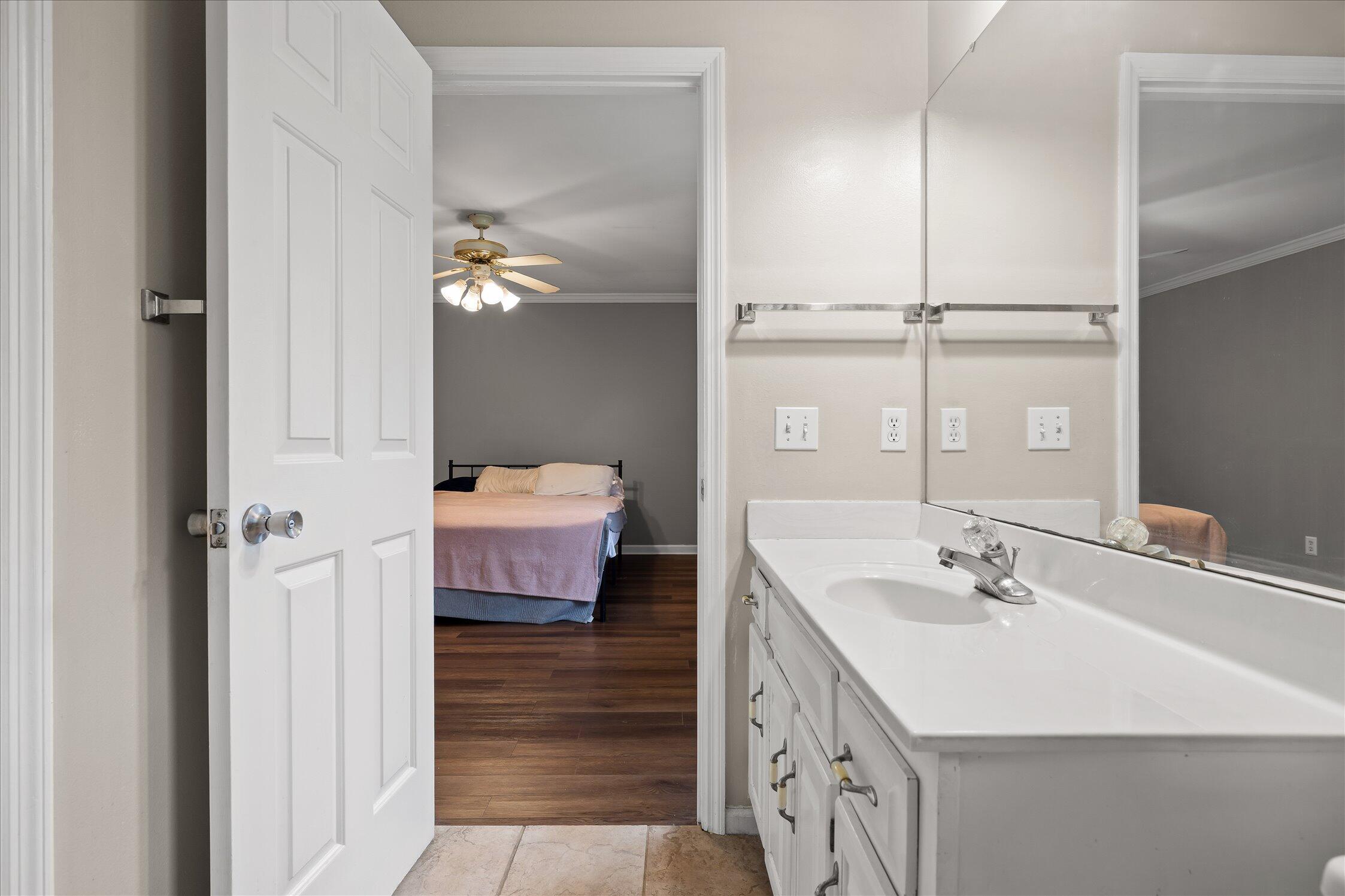 4518 Kings Lake Court