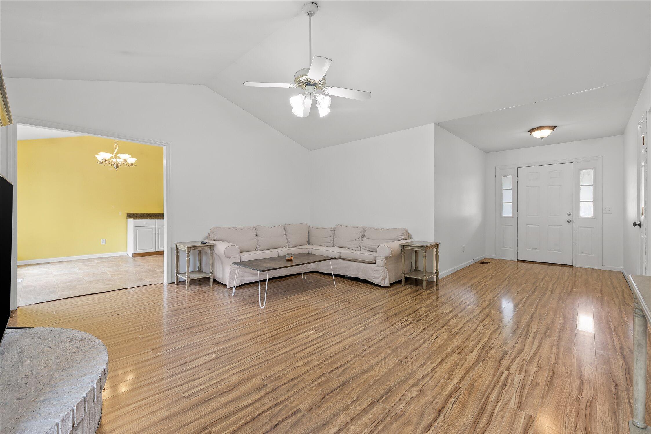 4518 Kings Lake Court