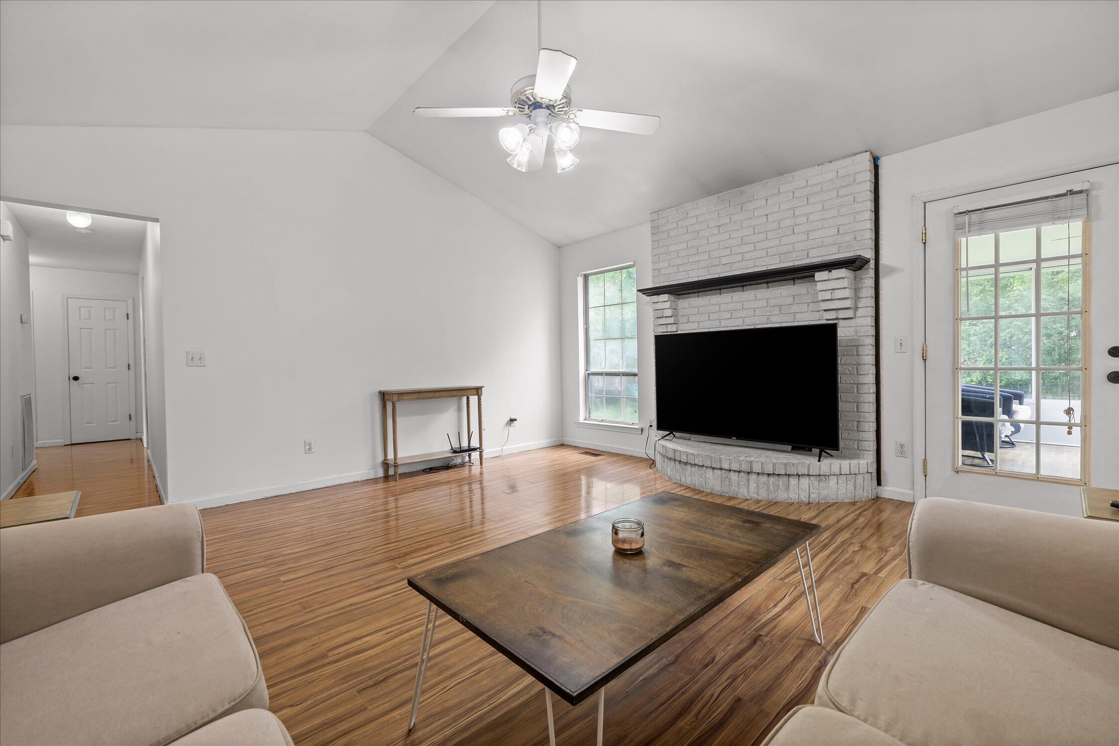 4518 Kings Lake Court