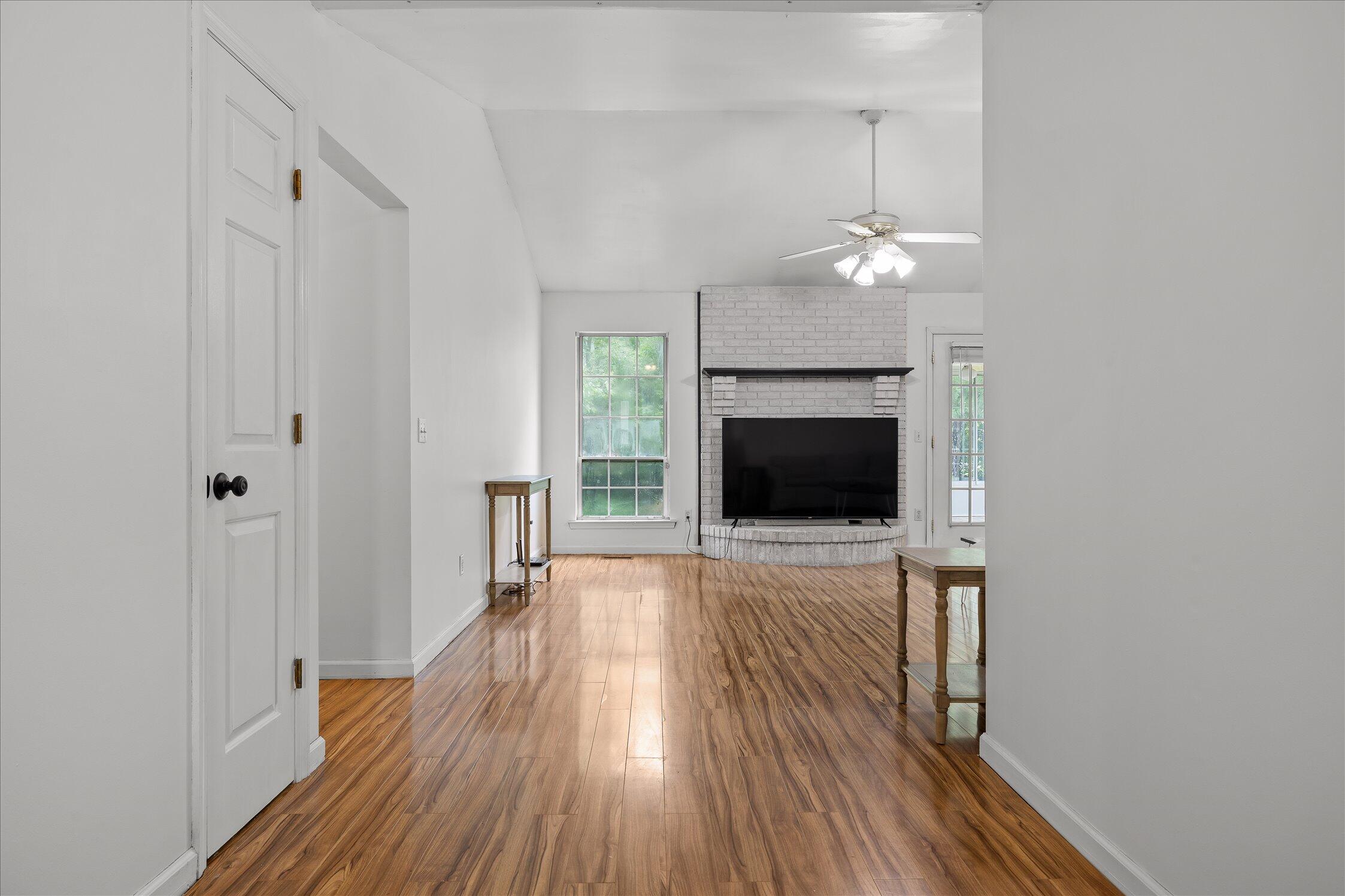 4518 Kings Lake Court