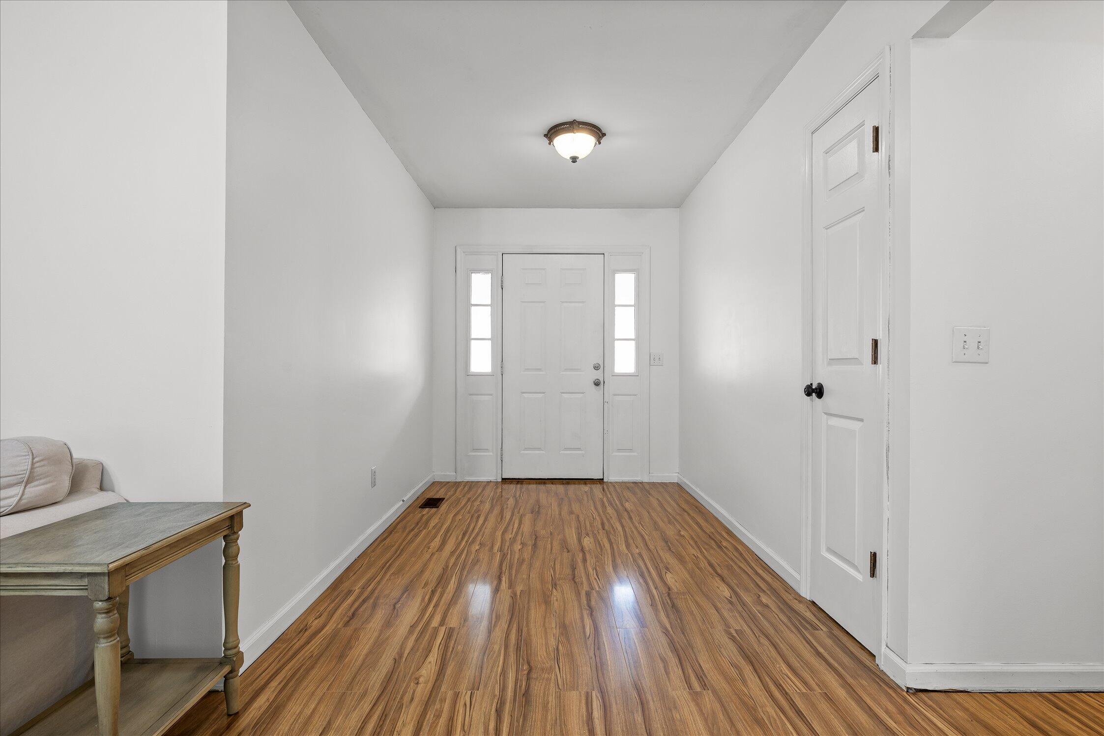 4518 Kings Lake Court