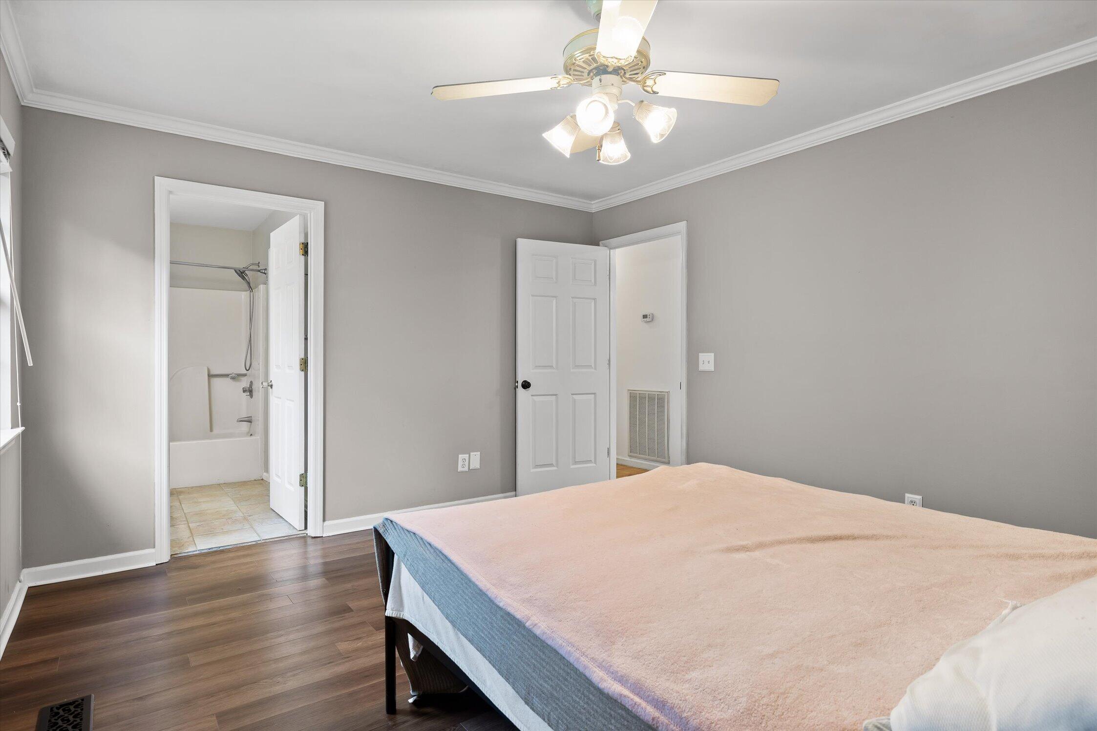 4518 Kings Lake Court