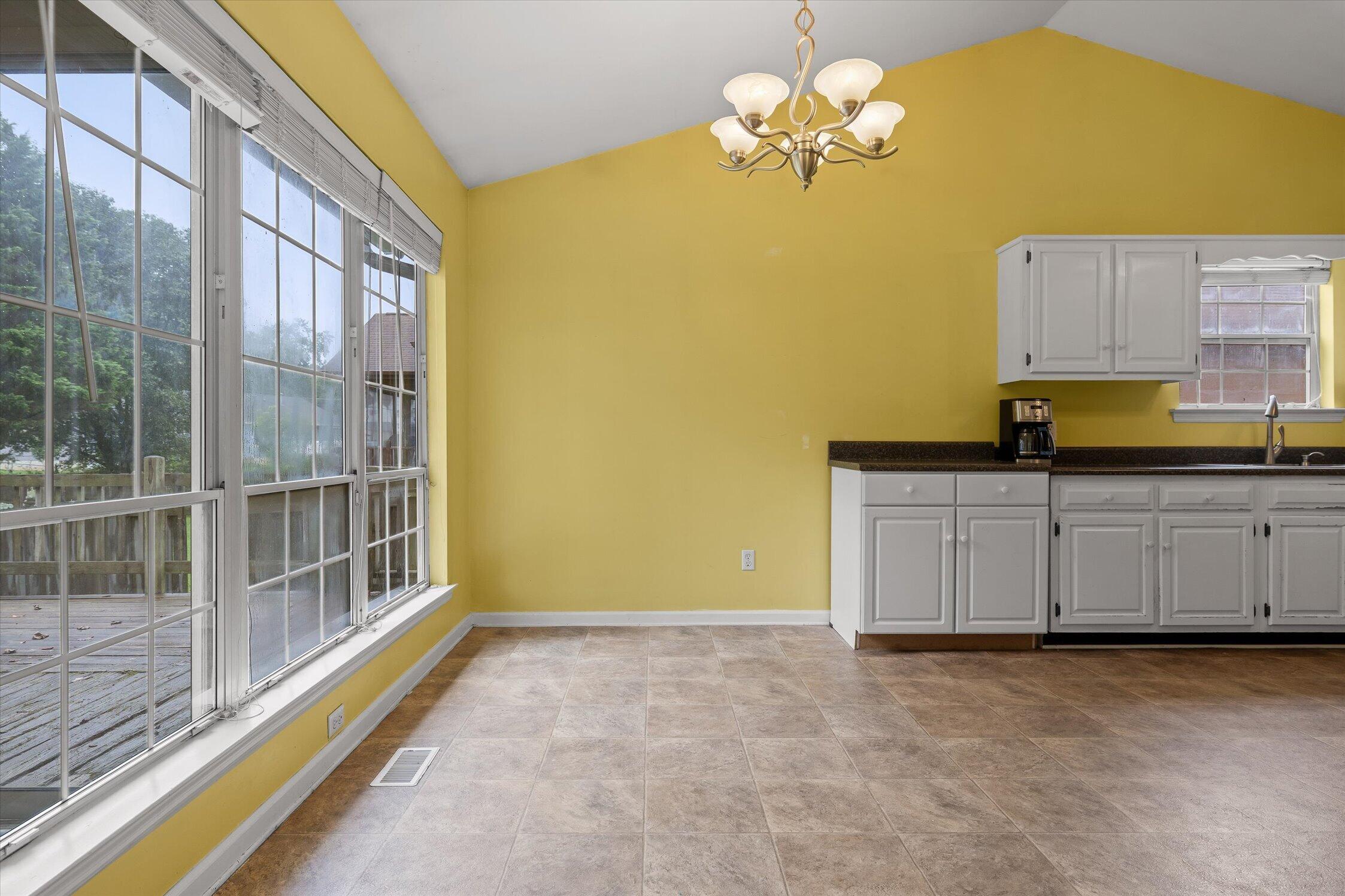 4518 Kings Lake Court