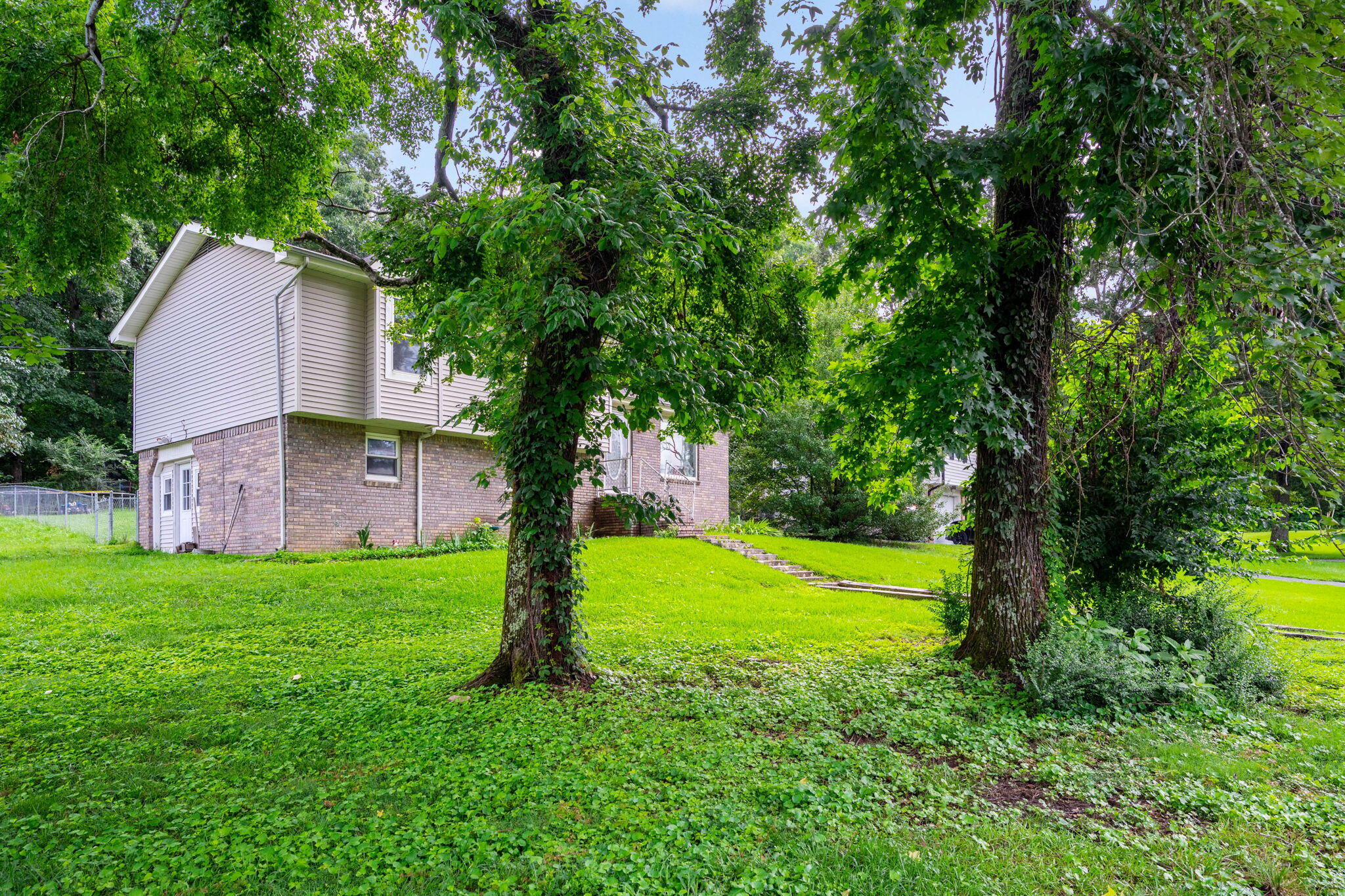 1073 Carol Jean Trail