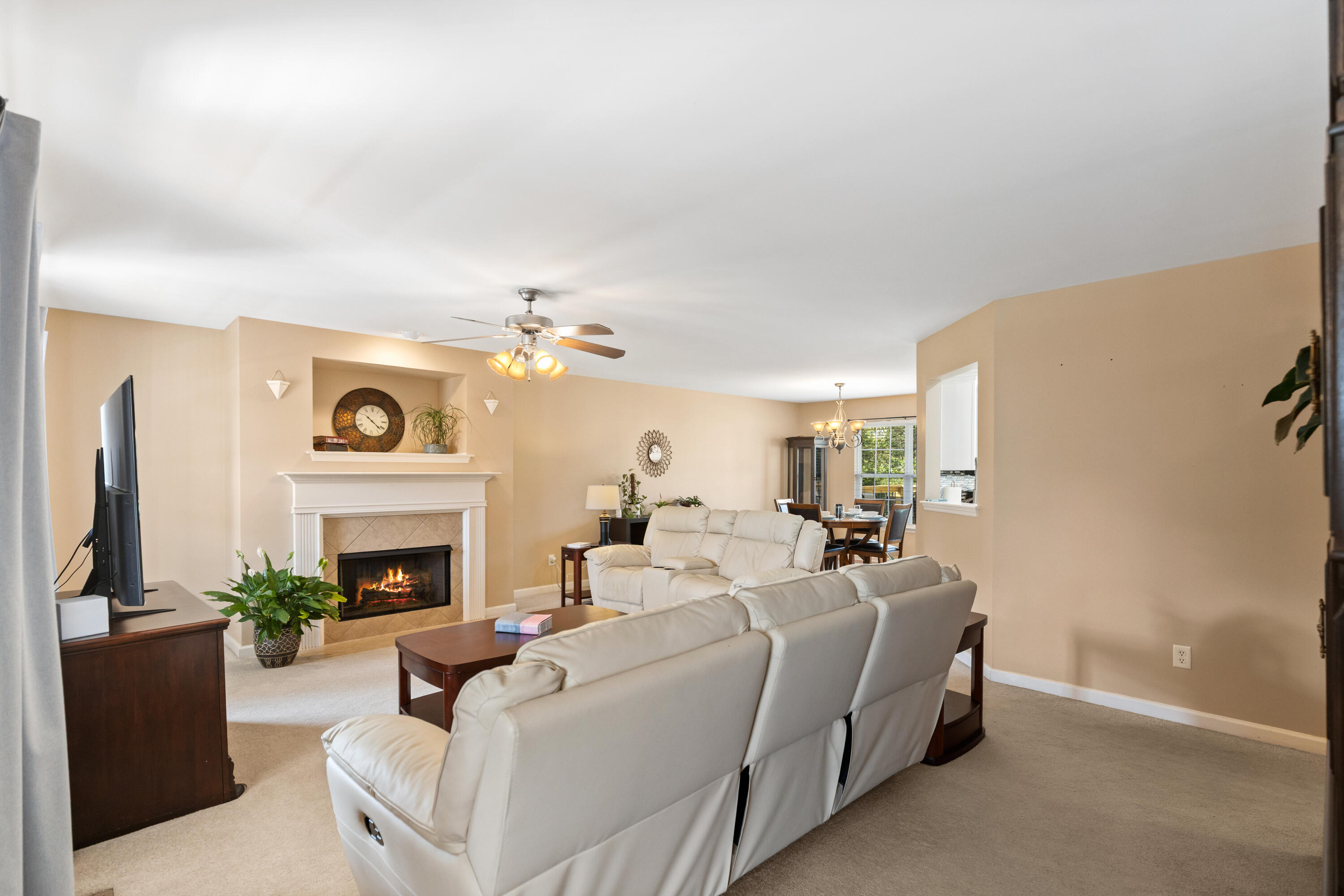 7408 Salmon Lane