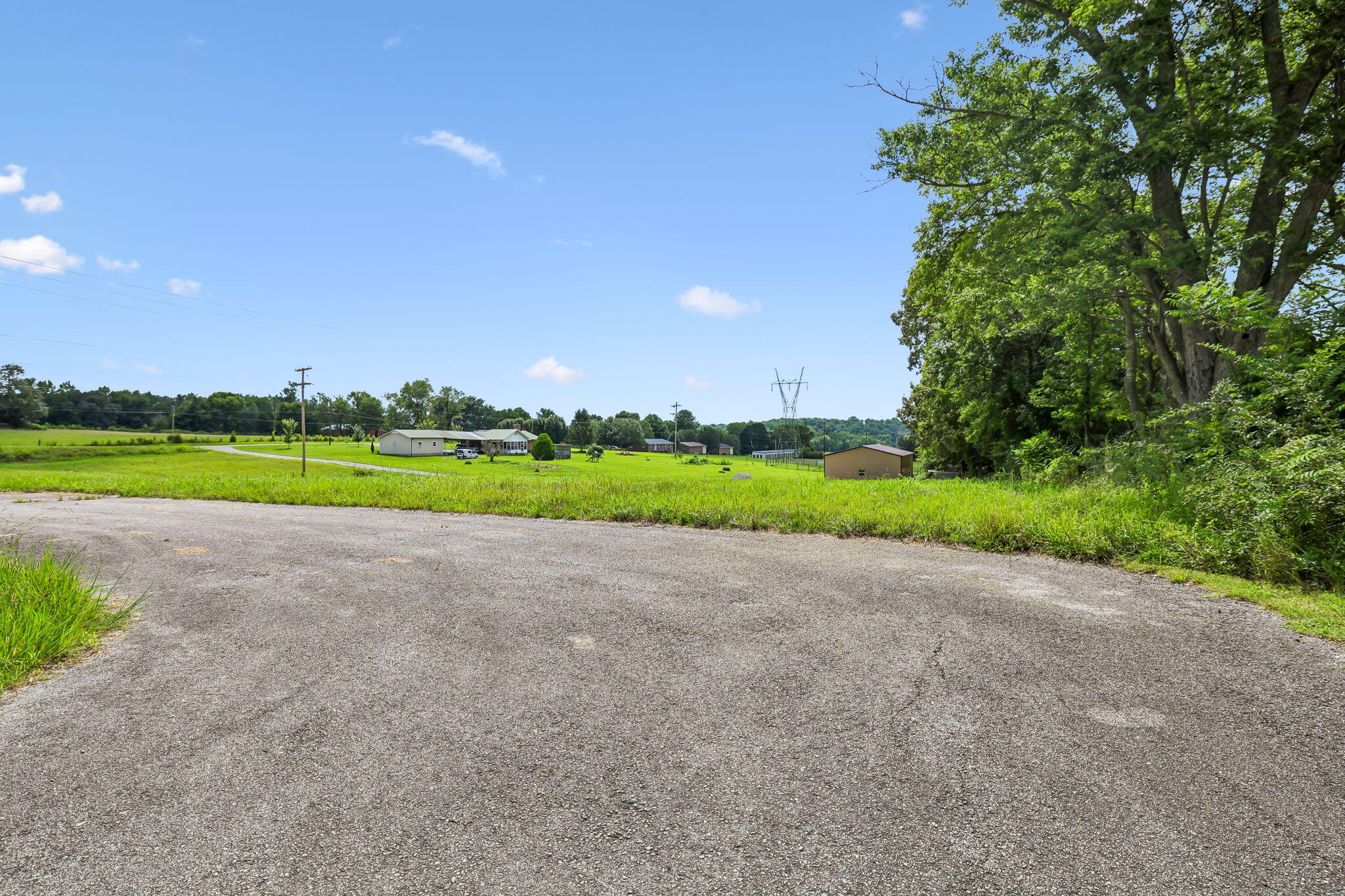 1579 Woodbury Highway