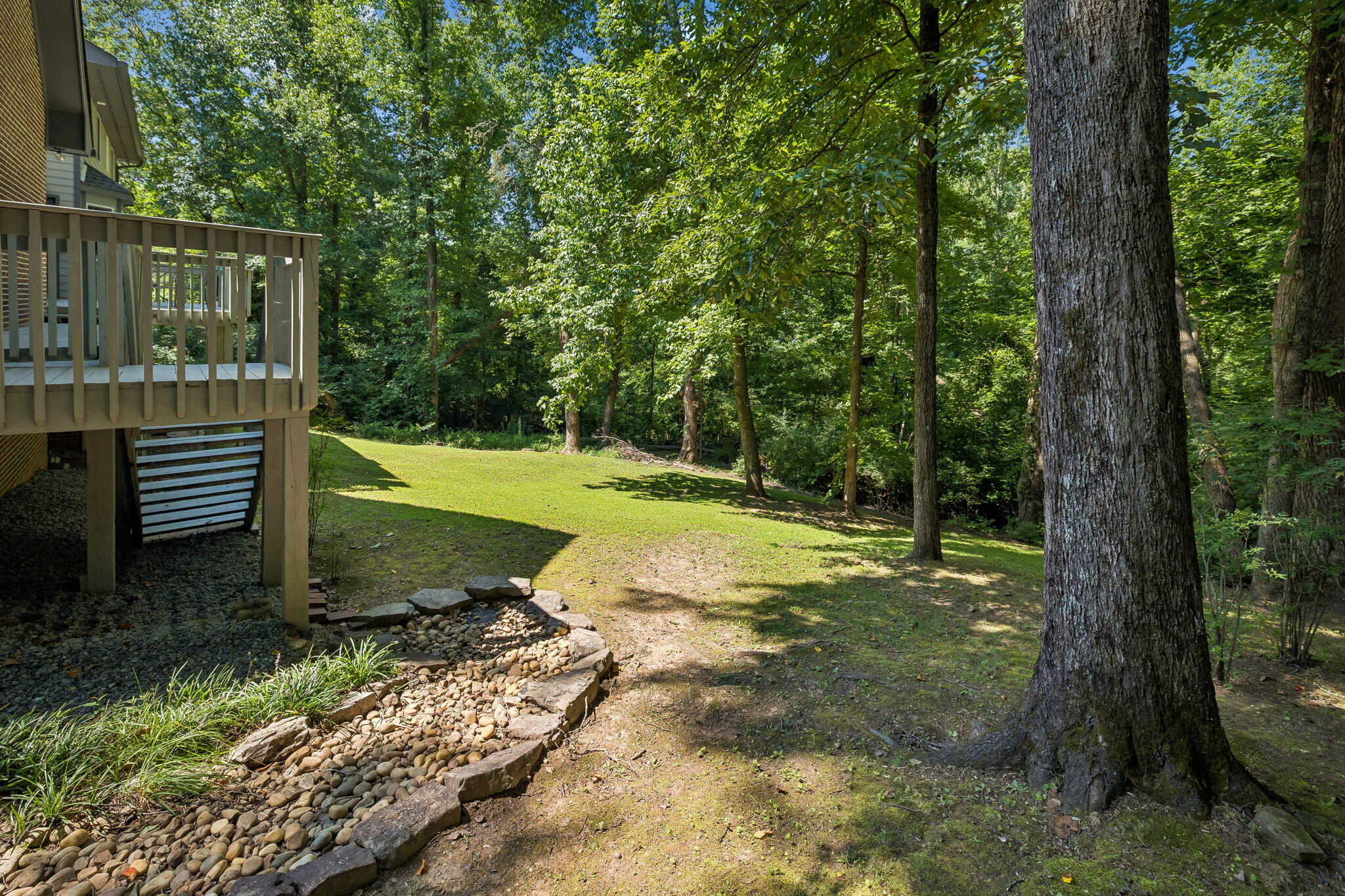 605 Stonebrook Drive