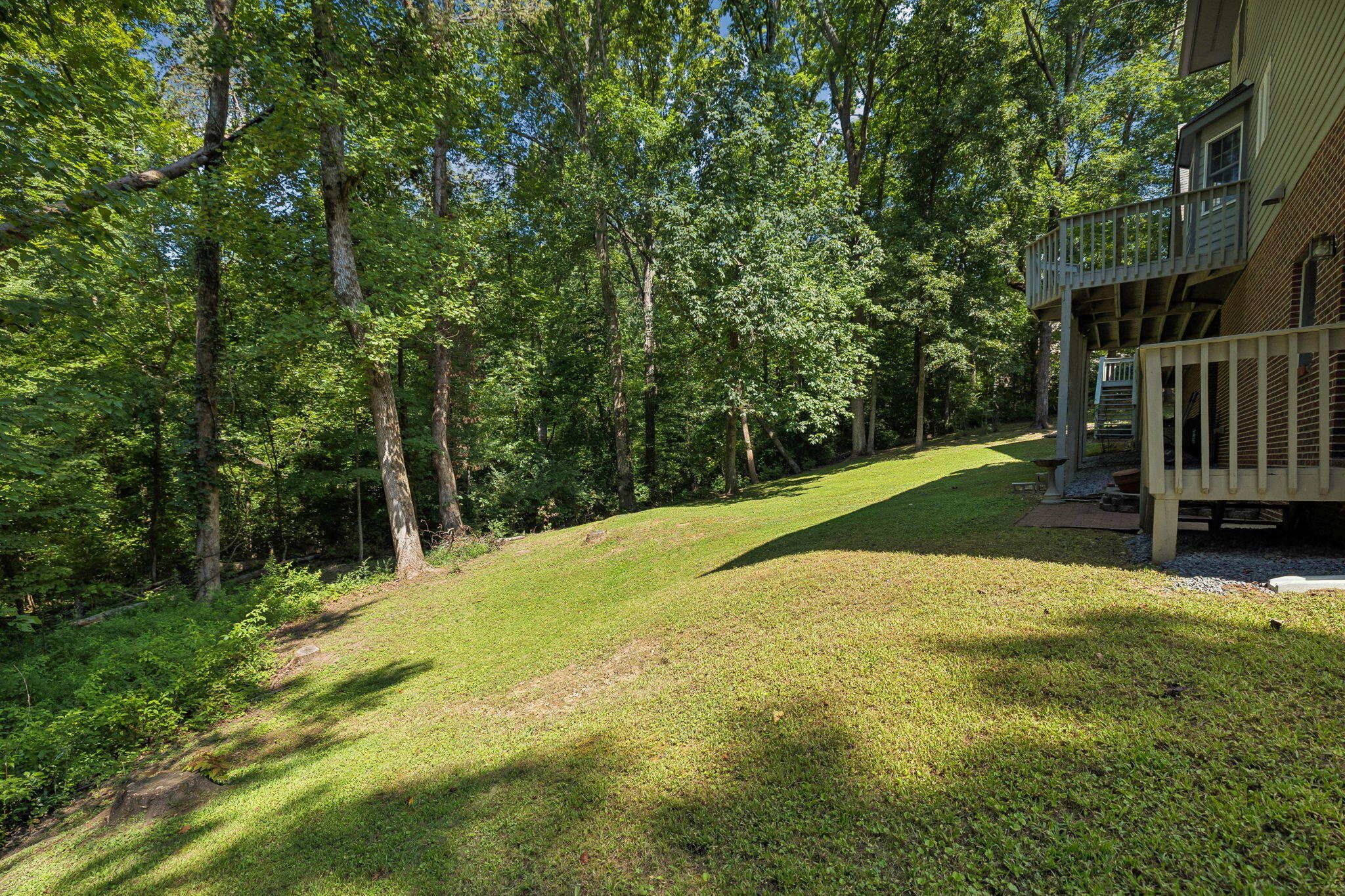 605 Stonebrook Drive